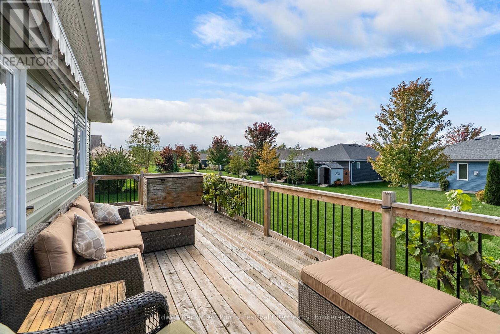 17 Huron Heights Drive, Ashfield-Colborne-Wawanosh, Ontario  N7A 0B1 - Photo 39 - X12480465