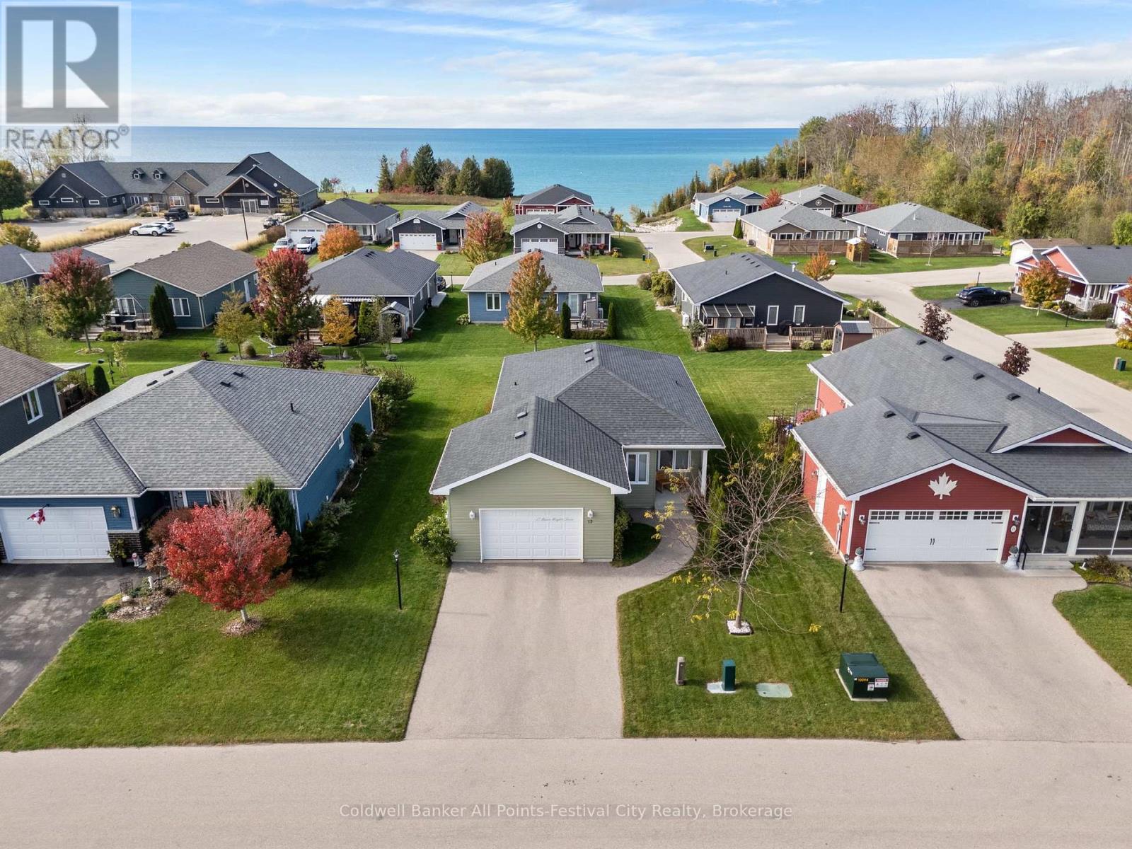 17 Huron Heights Drive, Ashfield-Colborne-Wawanosh, Ontario  N7A 0B1 - Photo 42 - X12480465