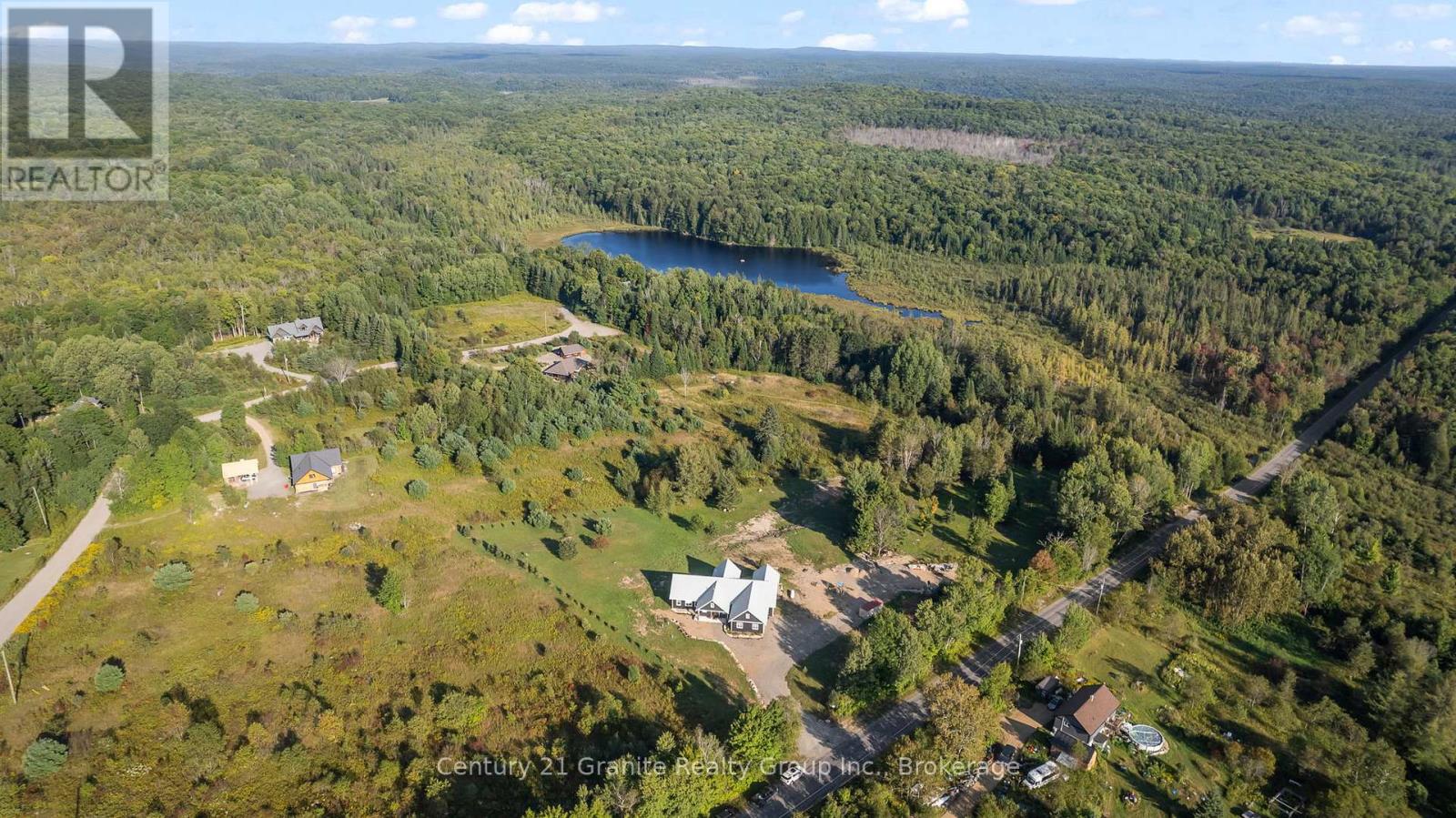 2194 Unicorn Road, Dysart Et Al, Ontario  K0M 1S0 - Photo 48 - X12480478