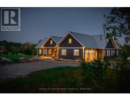 2194 UNICORN ROAD, dysart et al (dysart), Ontario