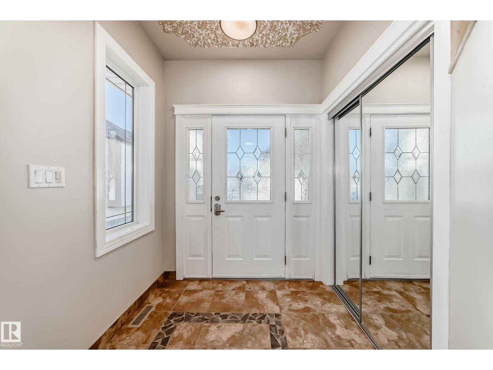 17823 111 St Nw, Edmonton, Alberta  T5X 6J3 - Photo 3 - E4463353