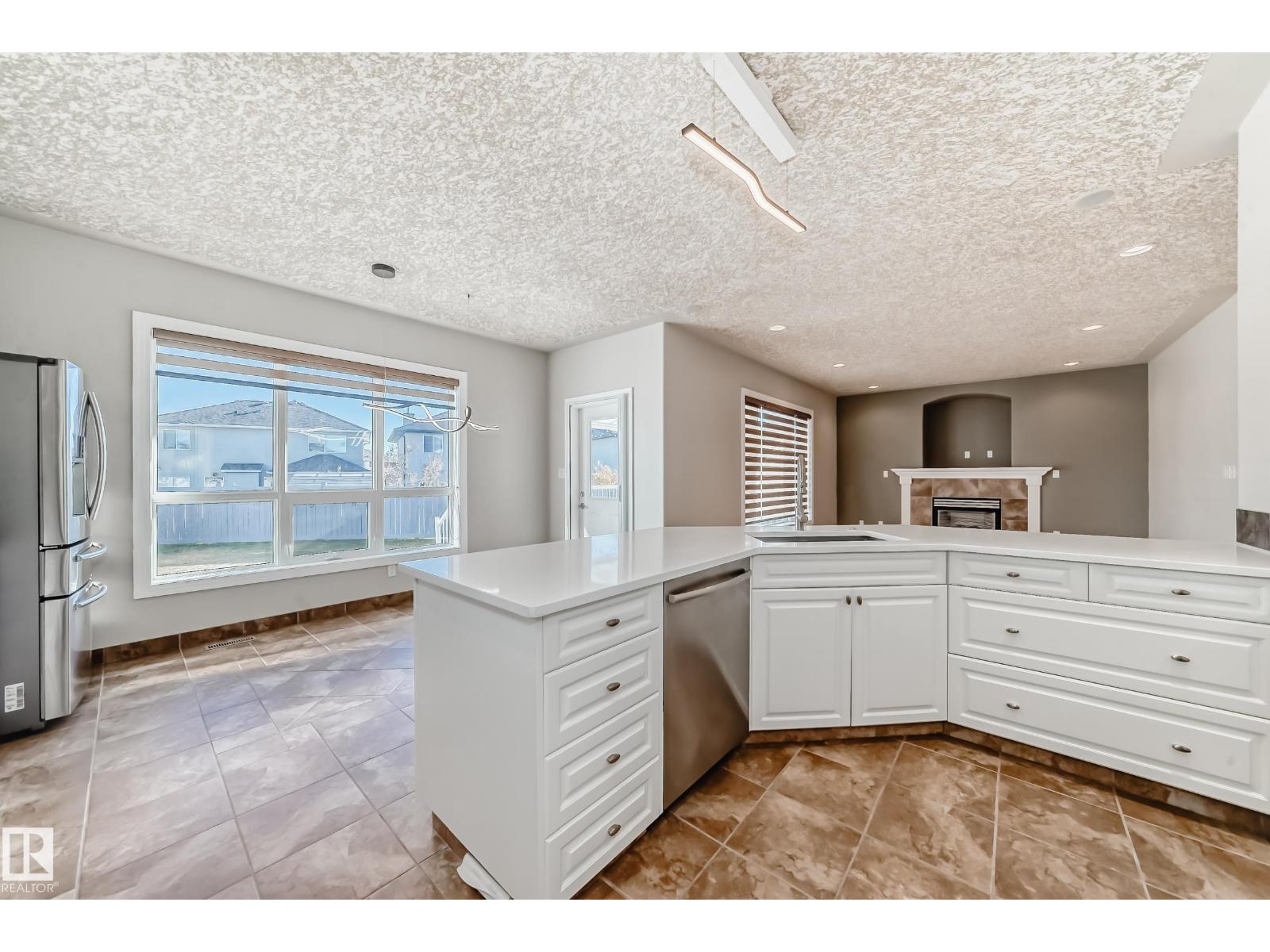 17823 111 St Nw, Edmonton, Alberta  T5X 6J3 - Photo 9 - E4463353
