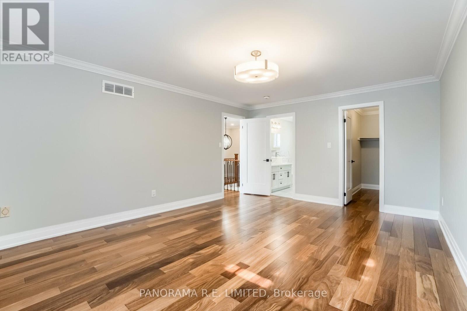 100 Poplar Heights Drive, Toronto, Ontario  M9A 4Z4 - Photo 19 - W12480262