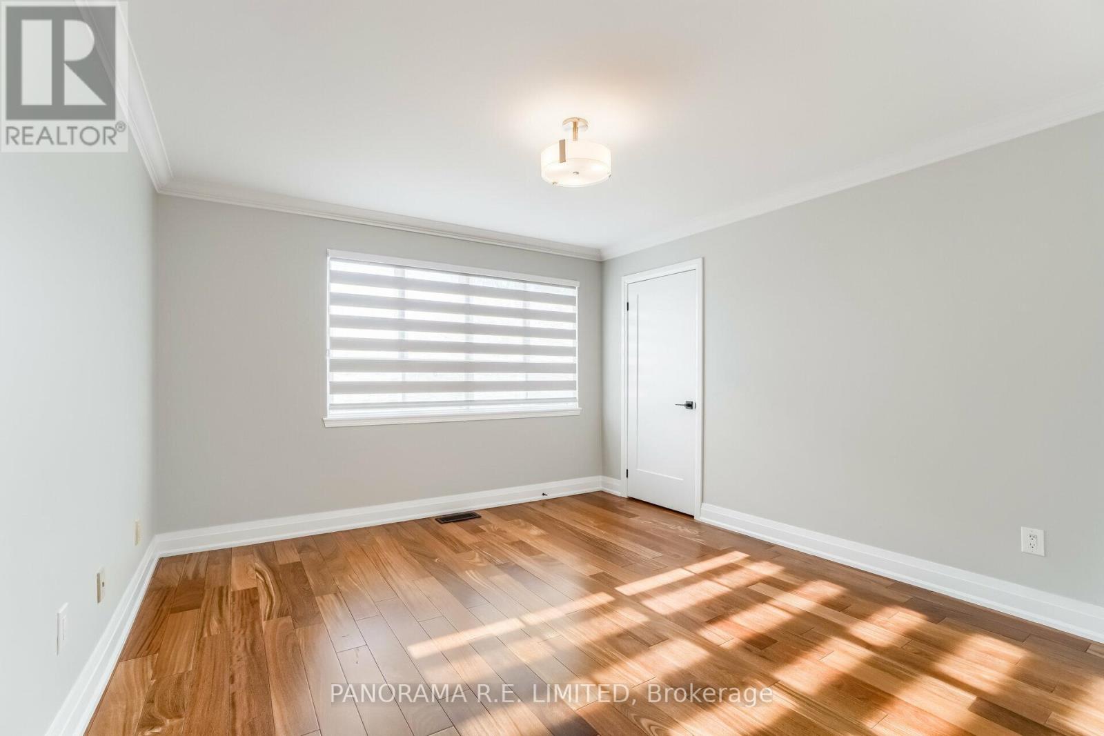 100 Poplar Heights Drive, Toronto, Ontario  M9A 4Z4 - Photo 25 - W12480262