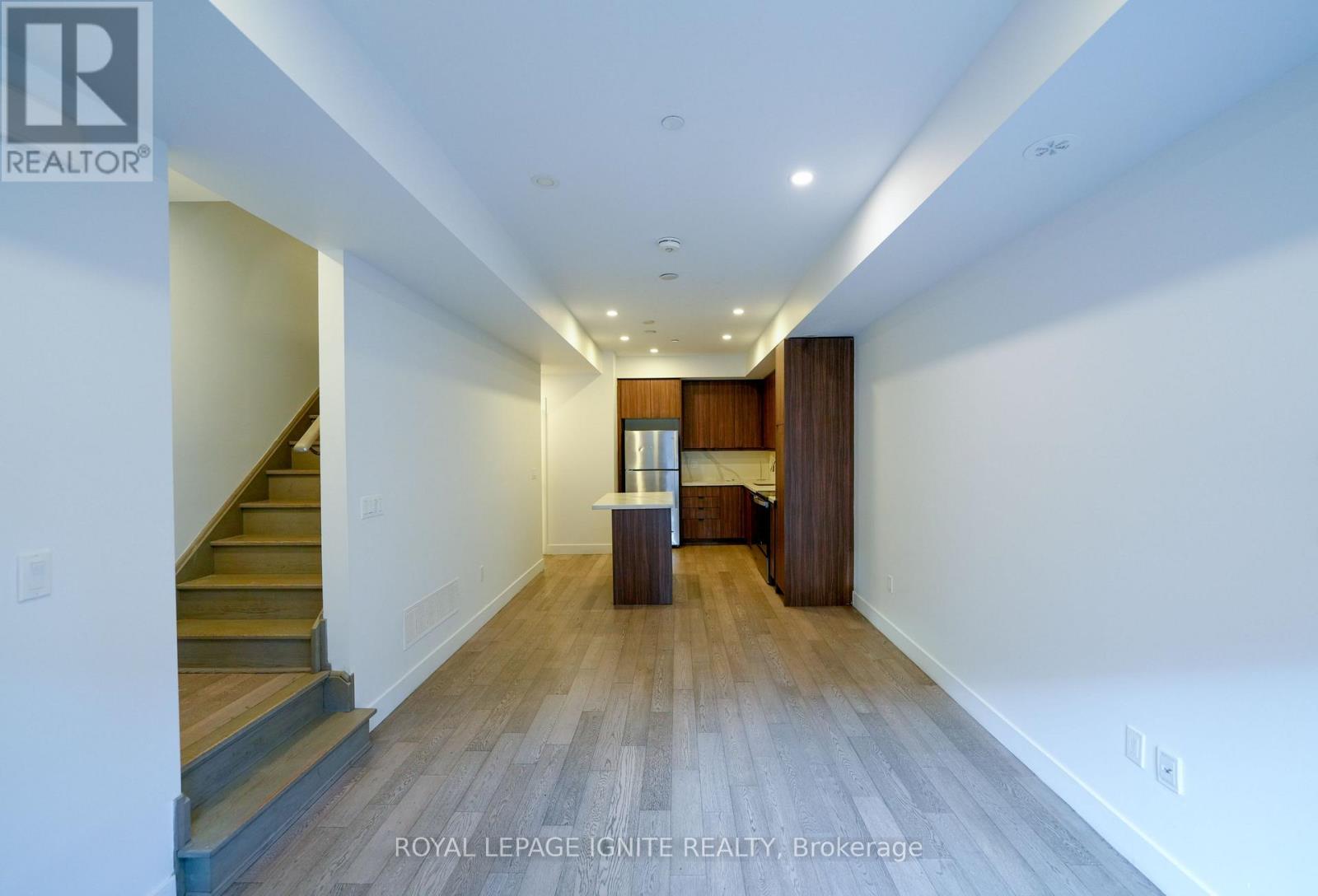 46 - 200 Malta Avenue, Brampton, Ontario  L6Y 6H8 - Photo 3 - W12480263