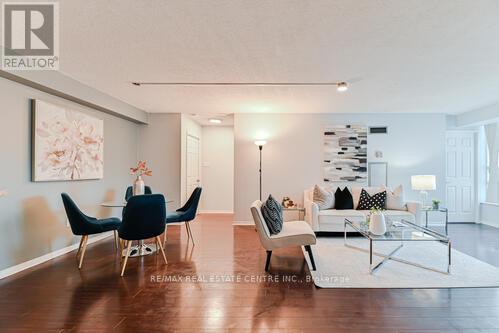 612 - 250 Webb Drive, Mississauga, Ontario  L5B 3Z4 - Photo 7 - W12480285