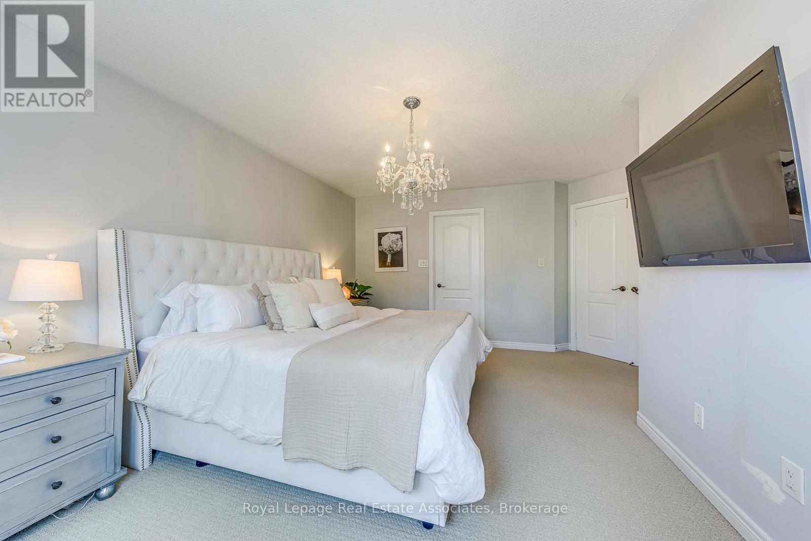191 Holmes Crescent, Milton, Ontario  L9T 0V9 - Photo 28 - W12480297