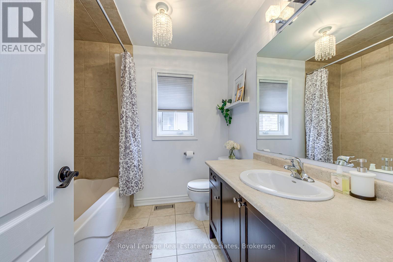 191 Holmes Crescent, Milton, Ontario  L9T 0V9 - Photo 36 - W12480297