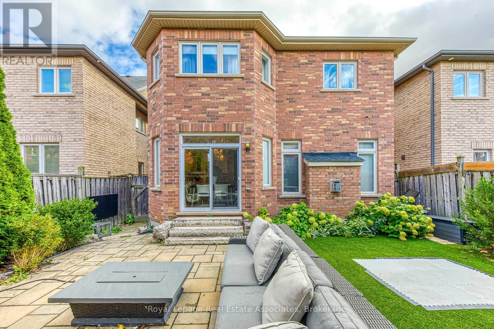 191 Holmes Crescent, Milton, Ontario  L9T 0V9 - Photo 48 - W12480297