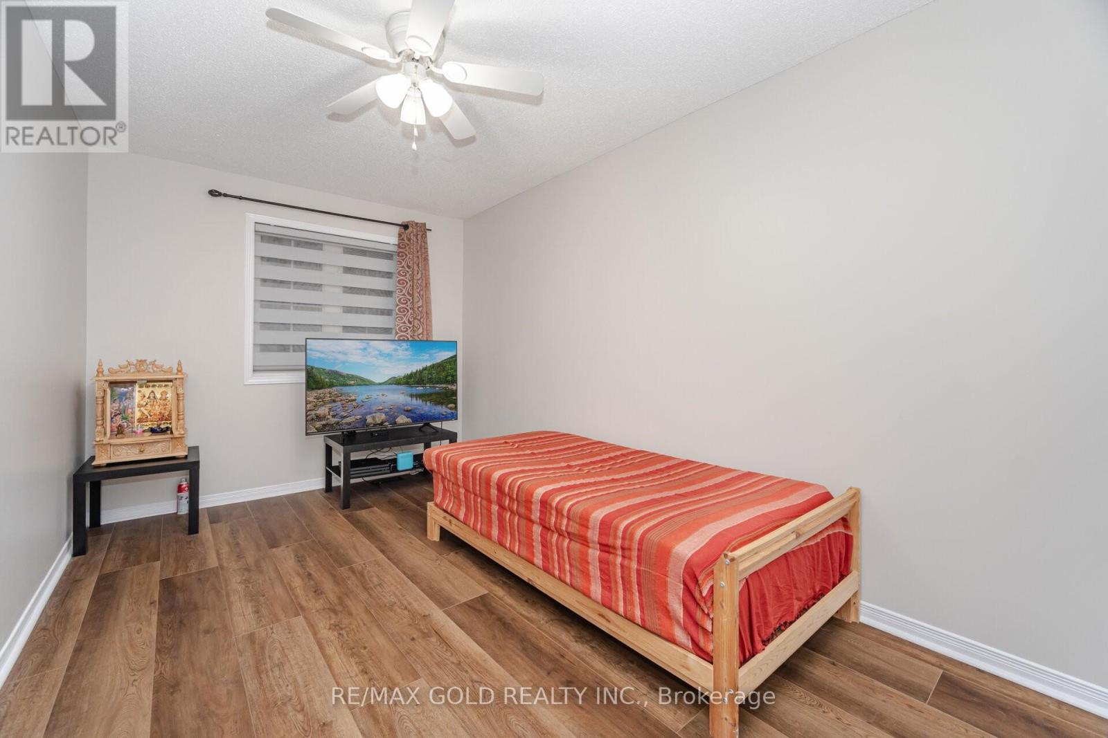 72 Big Moe Crescent, Brampton, Ontario  L6P 1J8 - Photo 13 - W12480310