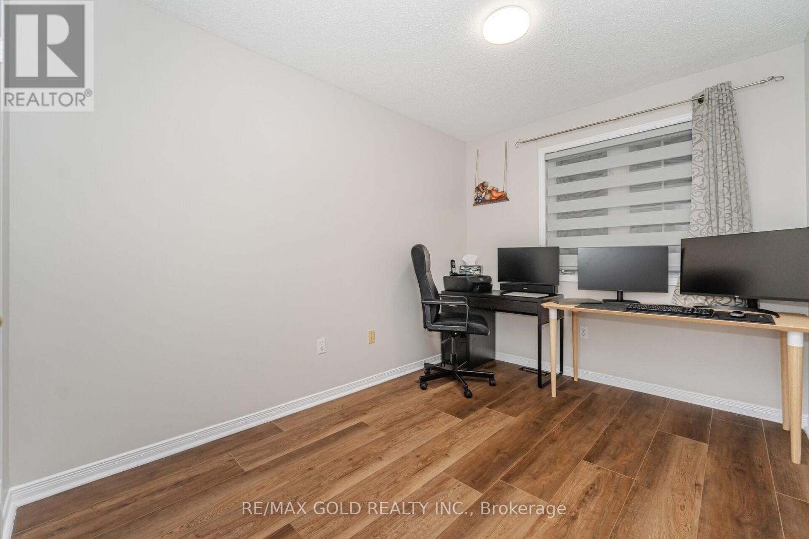 72 Big Moe Crescent, Brampton, Ontario  L6P 1J8 - Photo 14 - W12480310