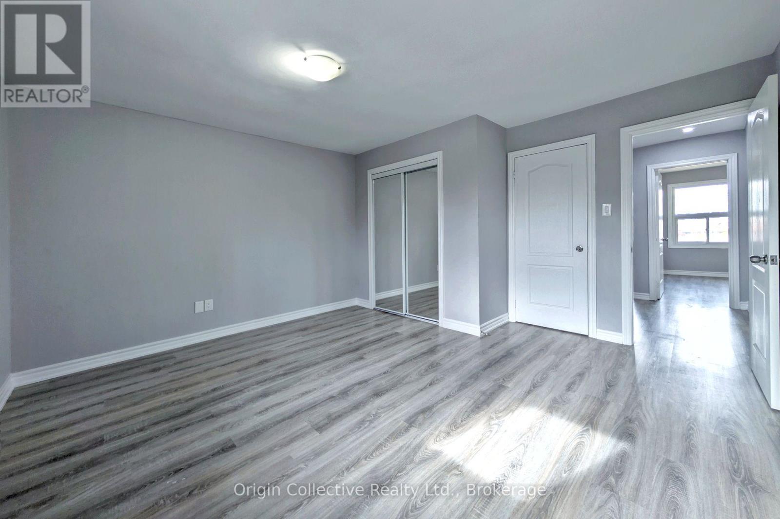47 Woolenscote Circle, Toronto, Ontario  M9V 4R6 - Photo 21 - W12480328
