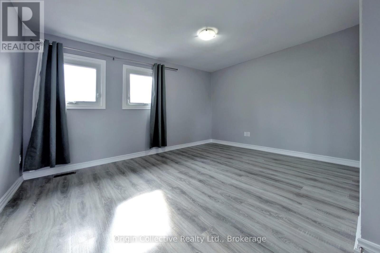 47 Woolenscote Circle, Toronto, Ontario  M9V 4R6 - Photo 22 - W12480328