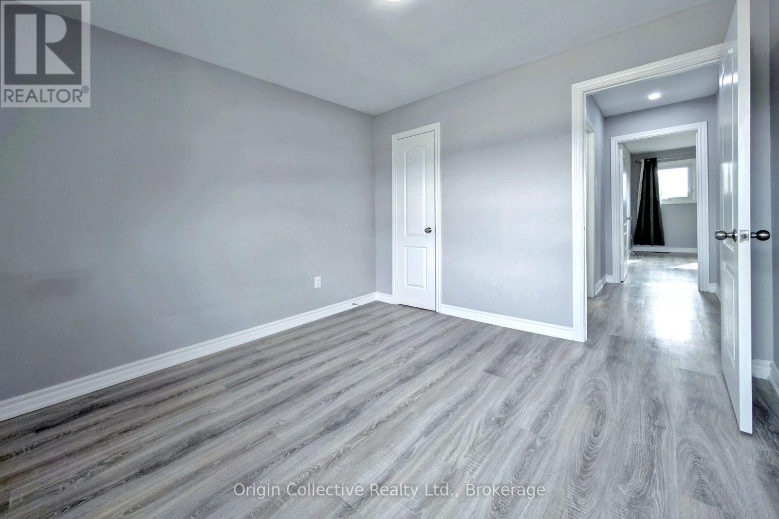 47 Woolenscote Circle, Toronto, Ontario  M9V 4R6 - Photo 26 - W12480328