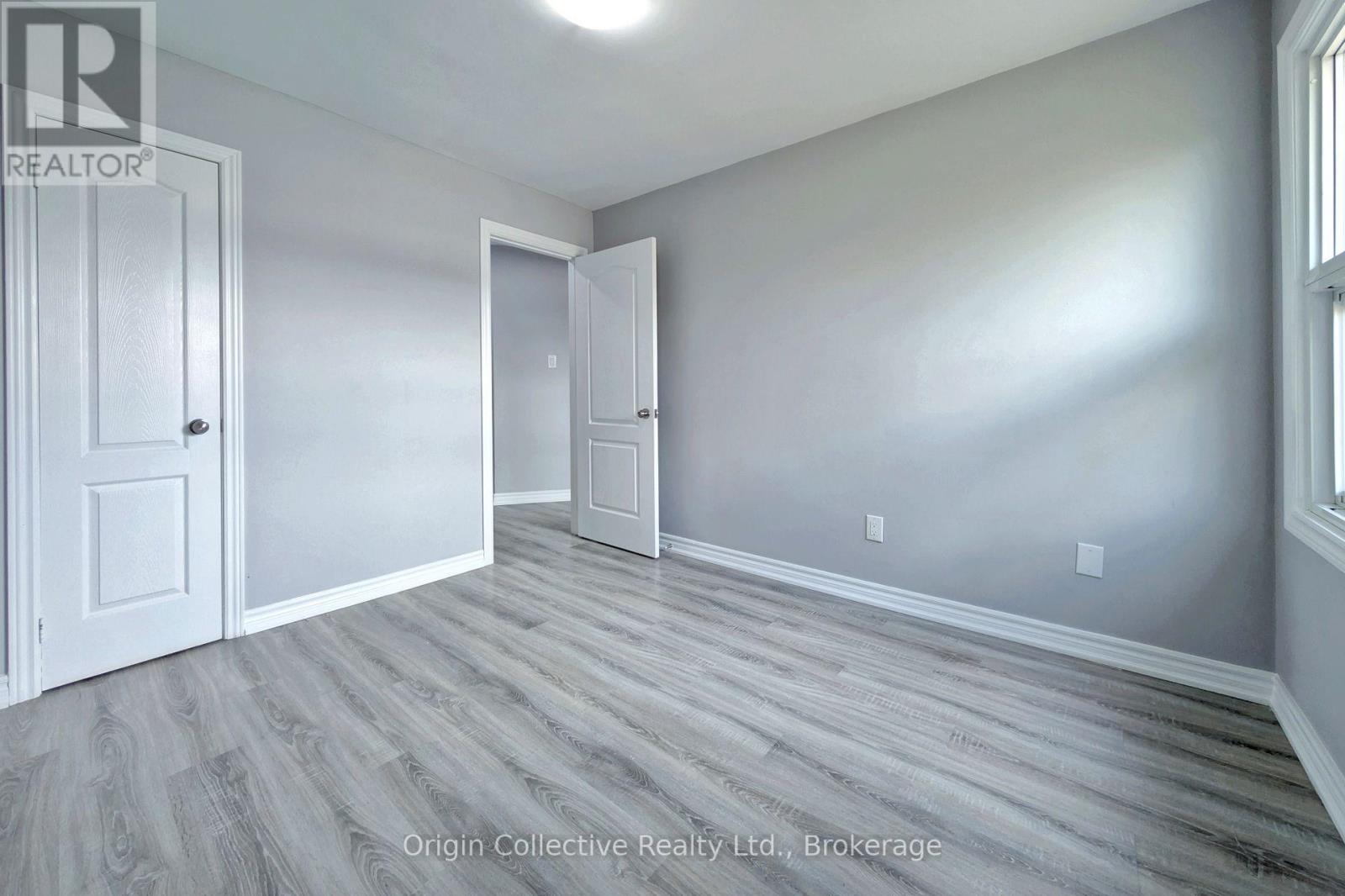 47 Woolenscote Circle, Toronto, Ontario  M9V 4R6 - Photo 28 - W12480328