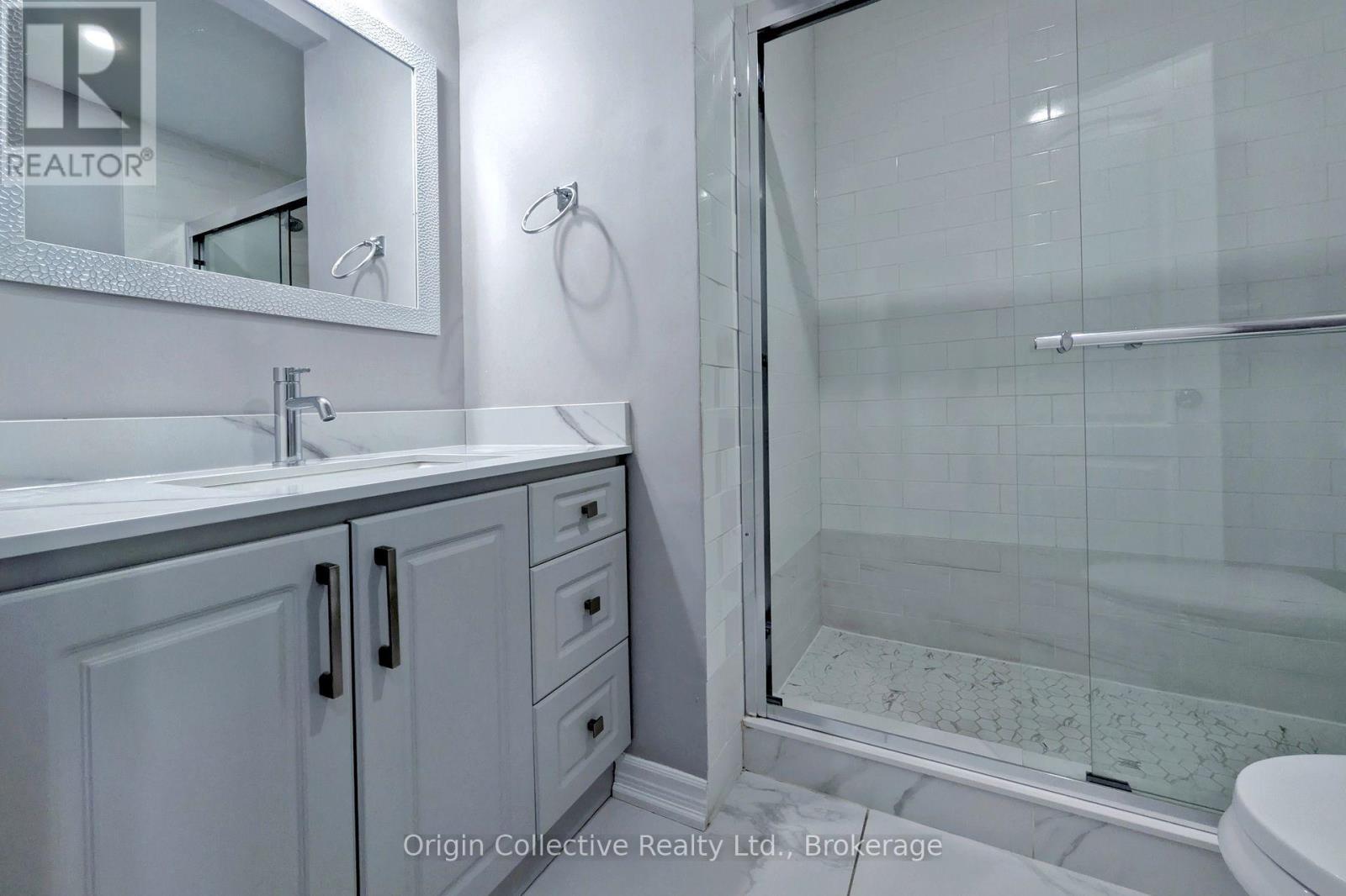 47 Woolenscote Circle, Toronto, Ontario  M9V 4R6 - Photo 30 - W12480328