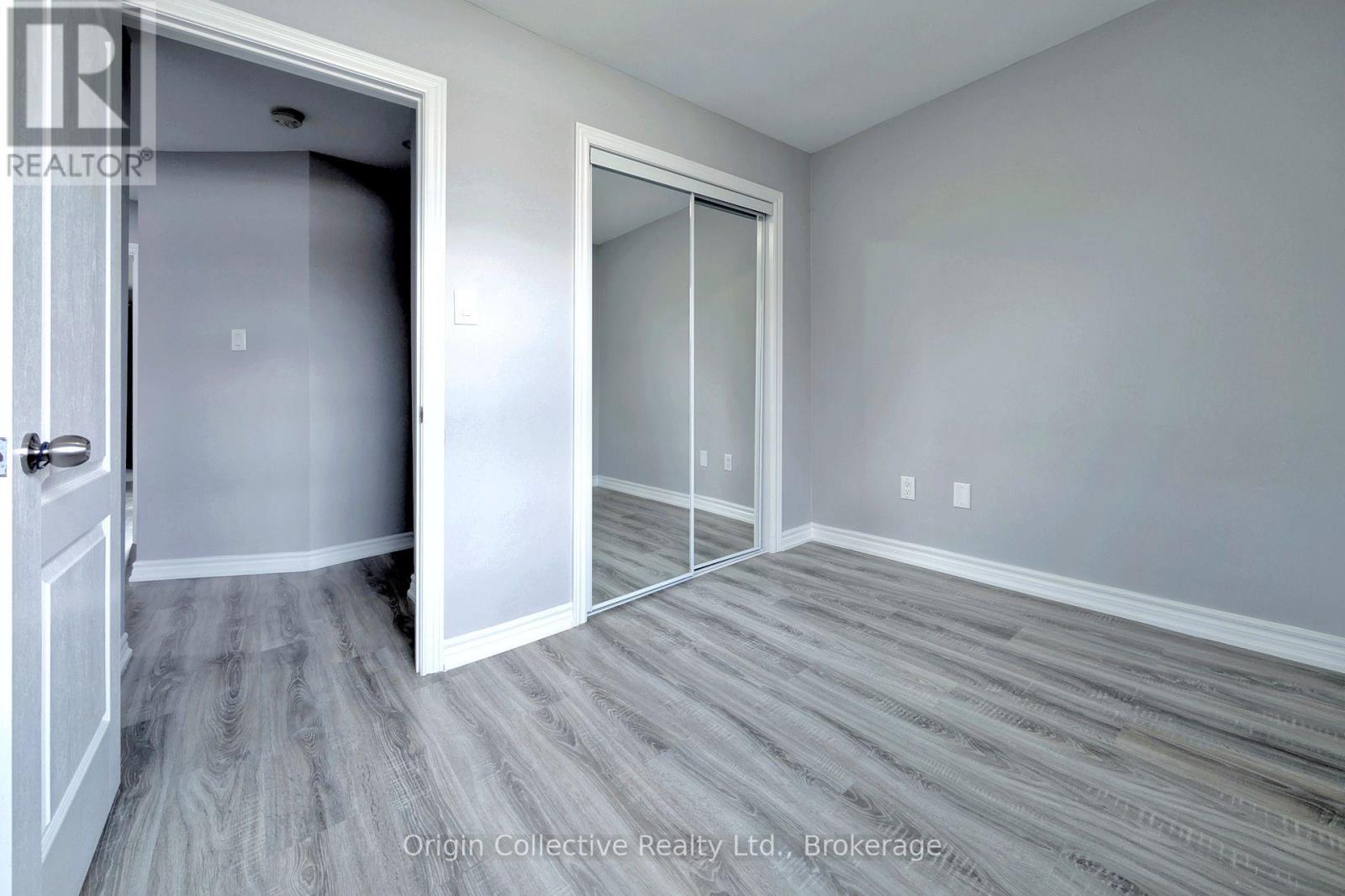 47 Woolenscote Circle, Toronto, Ontario  M9V 4R6 - Photo 31 - W12480328