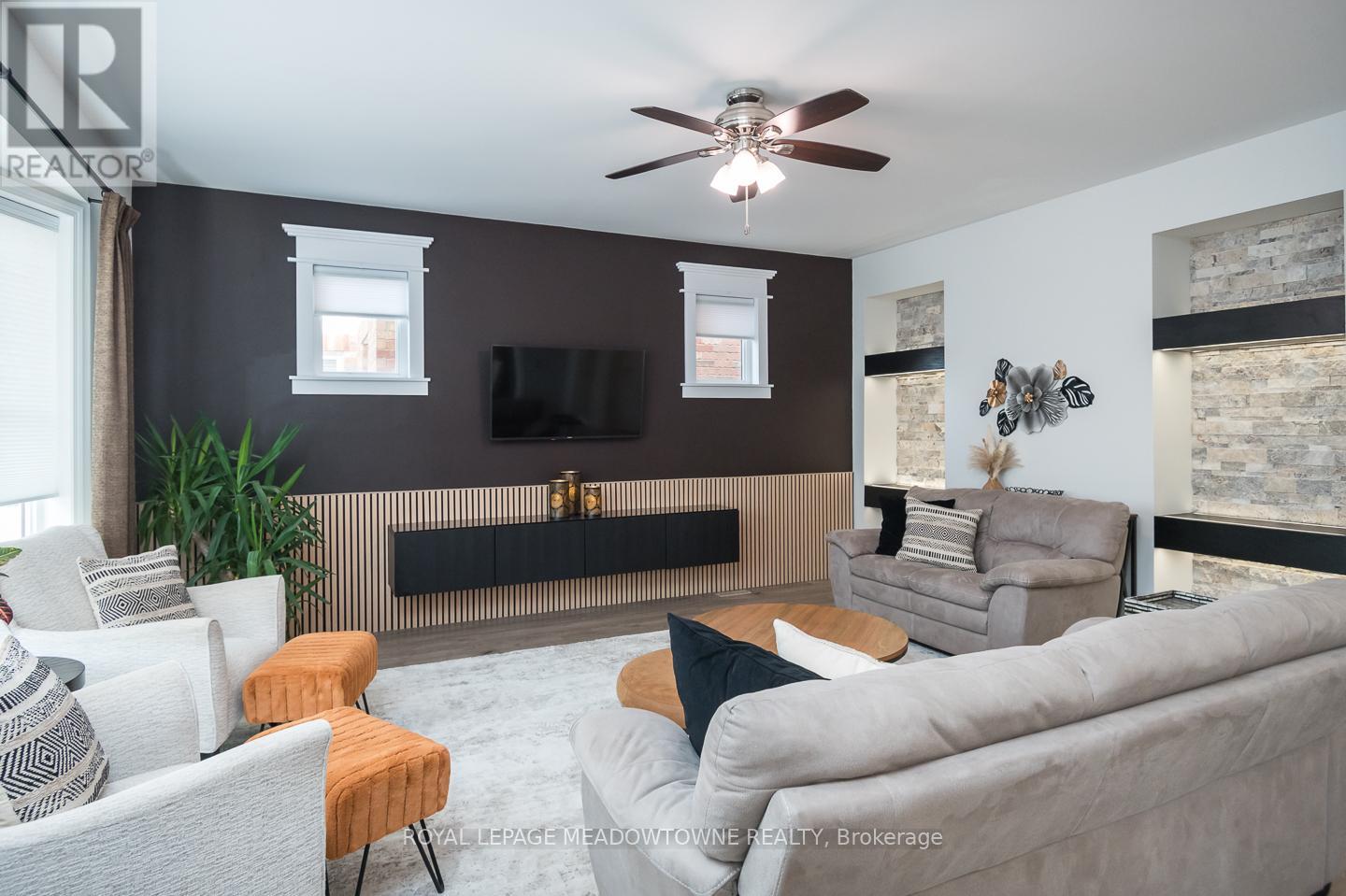 720 Lingen Crescent, Milton, Ontario  L9T 0E5 - Photo 12 - W12480357