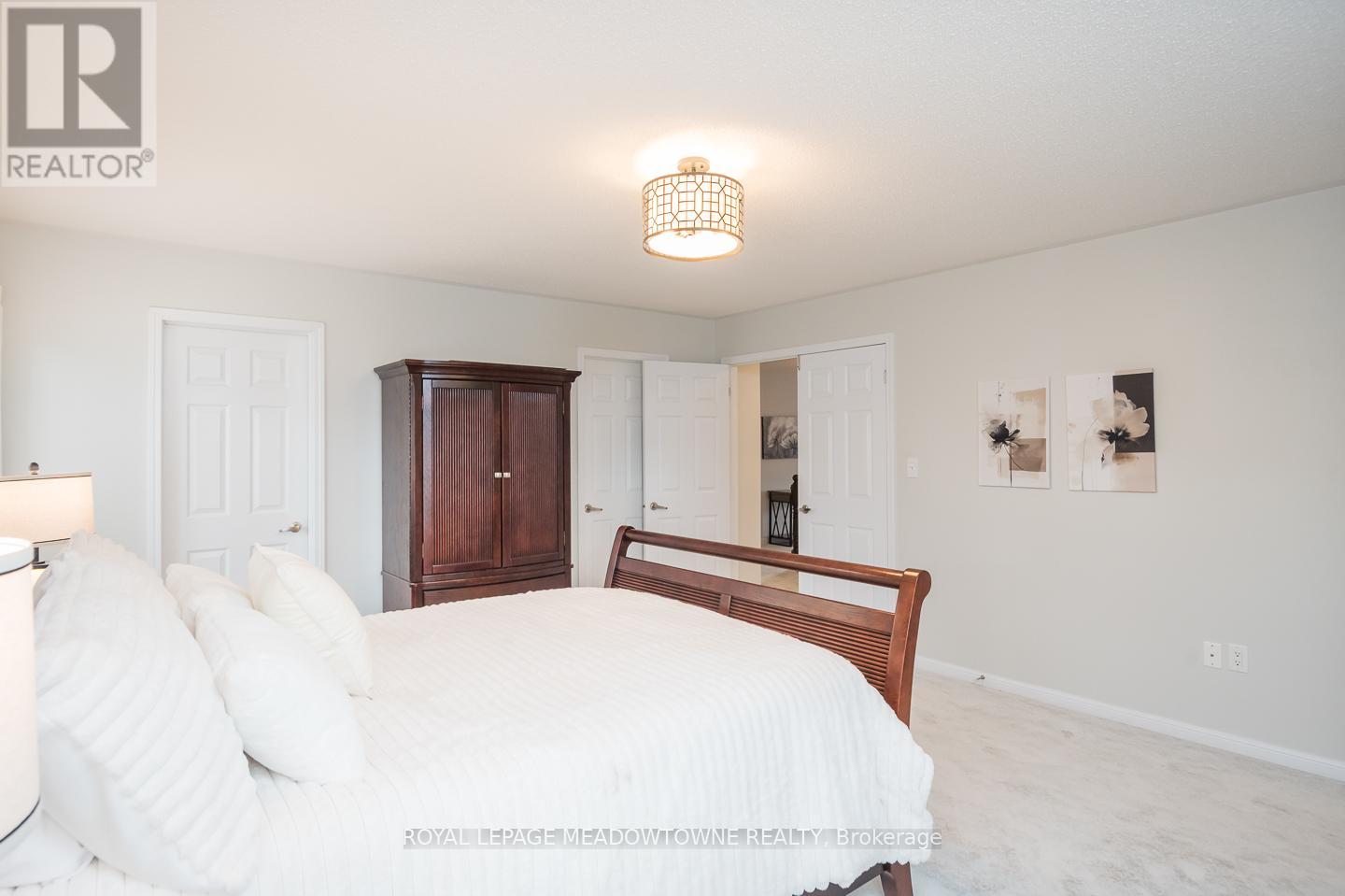 720 Lingen Crescent, Milton, Ontario  L9T 0E5 - Photo 15 - W12480357