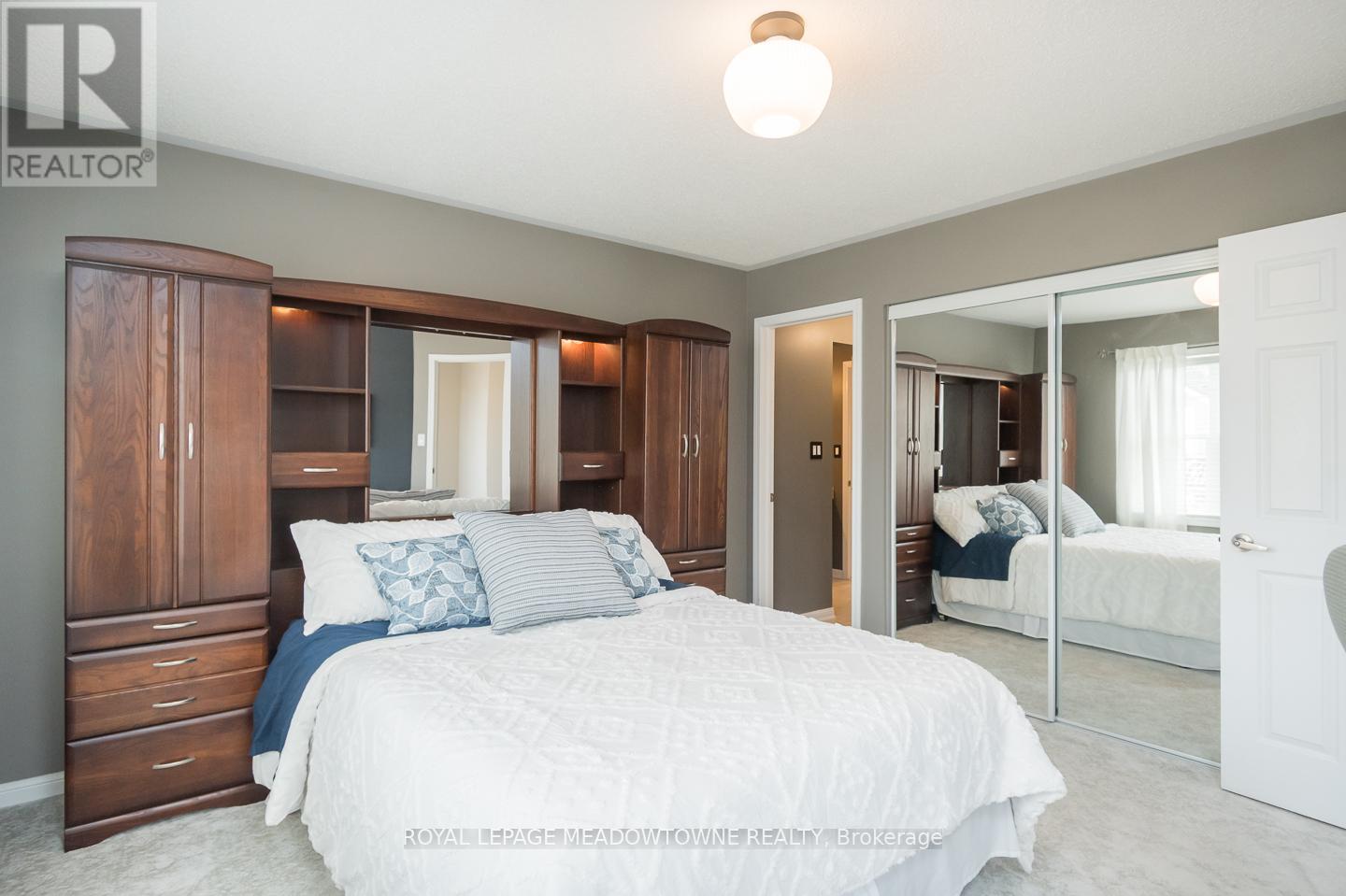 720 Lingen Crescent, Milton, Ontario  L9T 0E5 - Photo 19 - W12480357