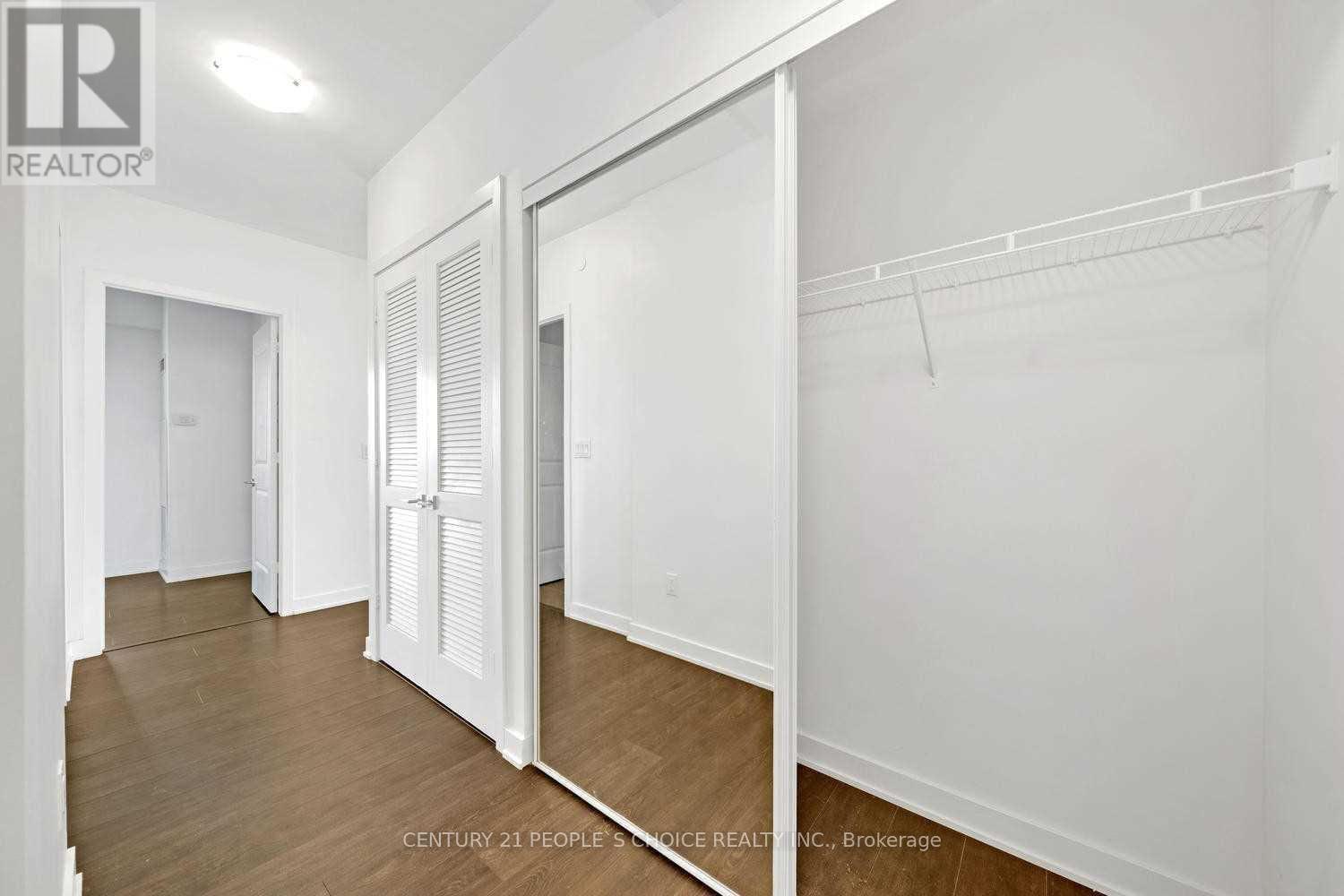 604 - 4633 Glen Erin Drive, Mississauga, Ontario  L5M 0Y6 - Photo 8 - W12480366