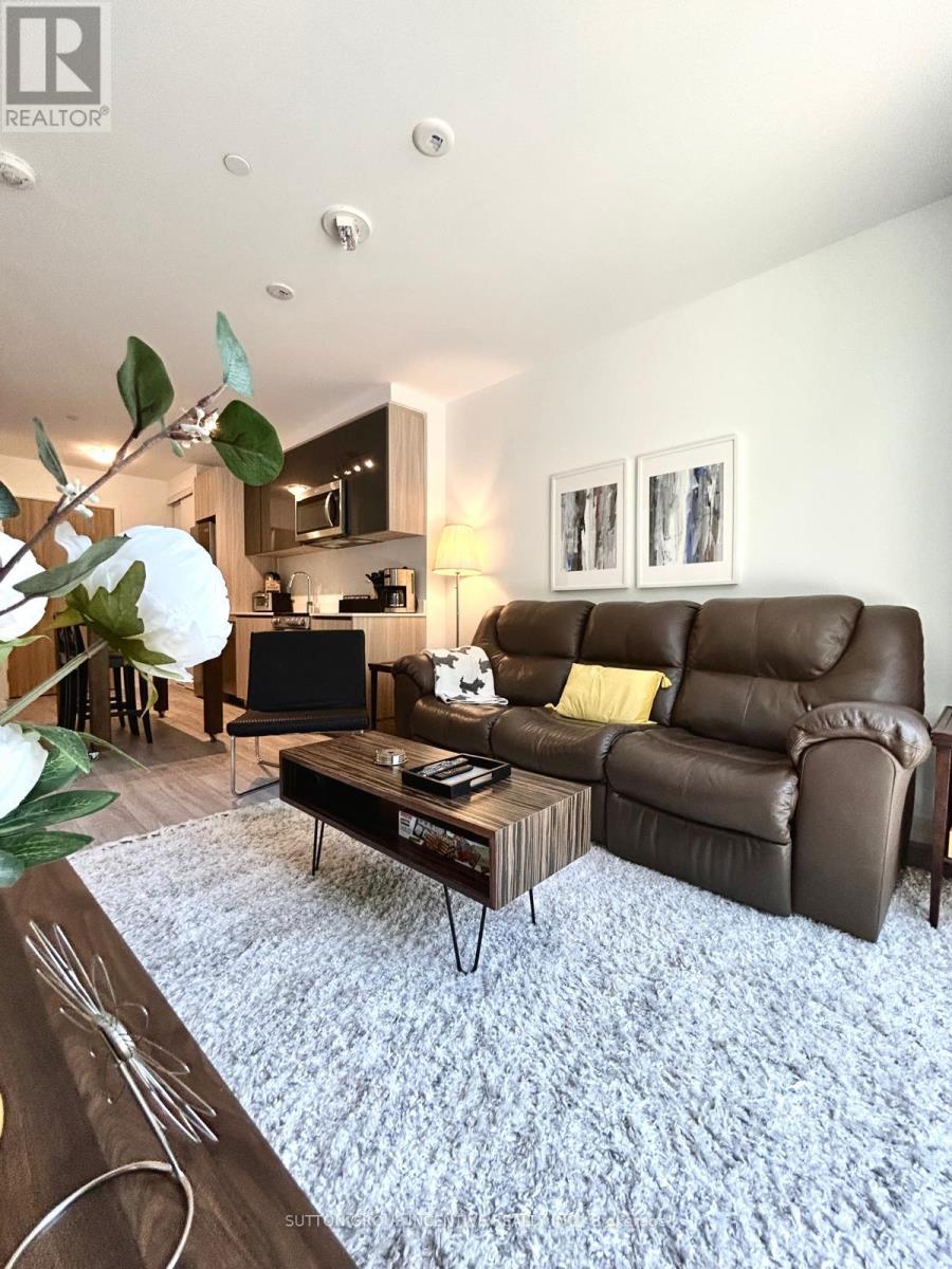 126 - 11 Maryport Avenue, Toronto, Ontario  M3M 0E2 - Photo 5 - W12480385