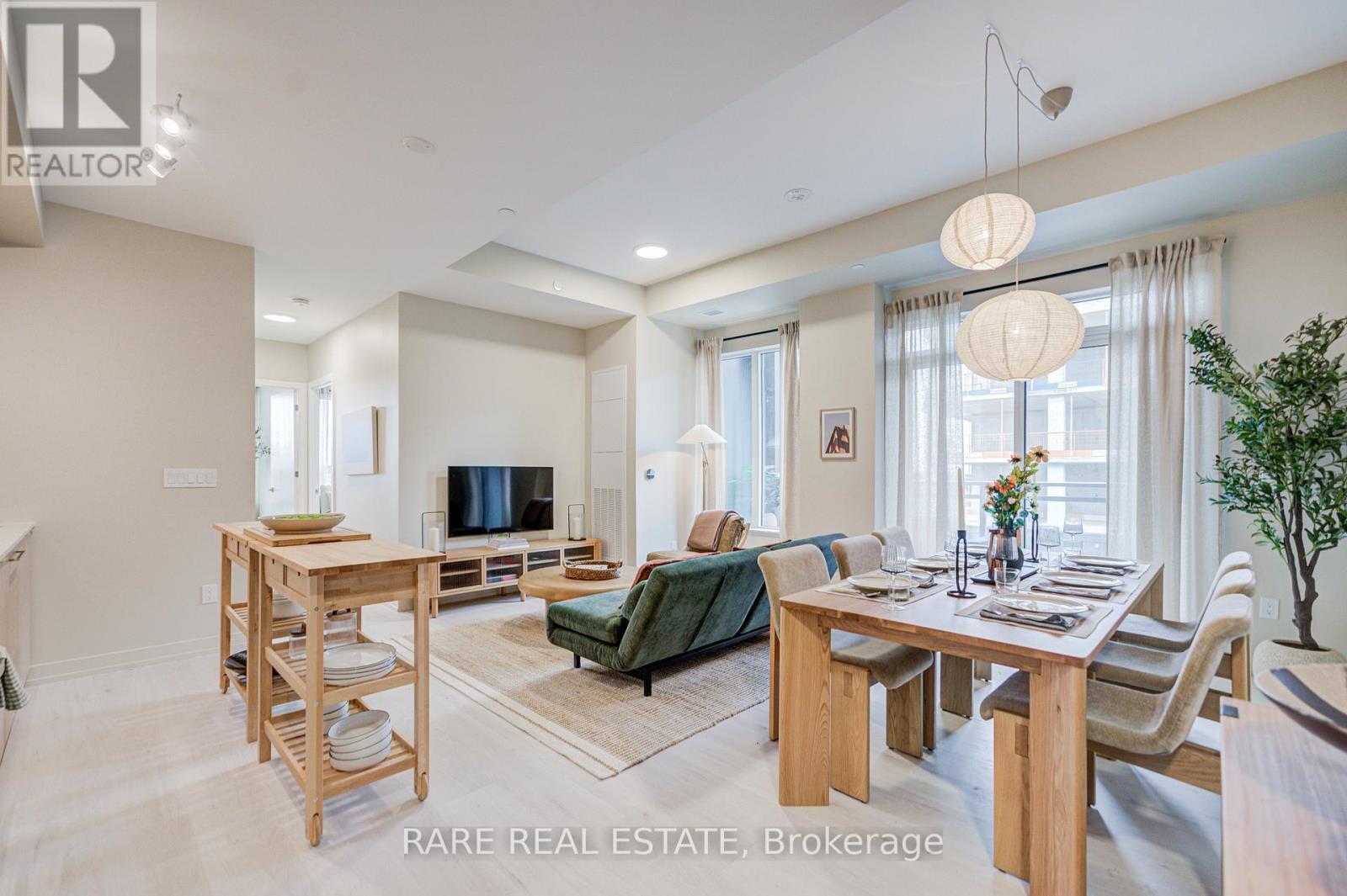 413 - 2501 SAW WHET BOULEVARD, Oakville, Ontario