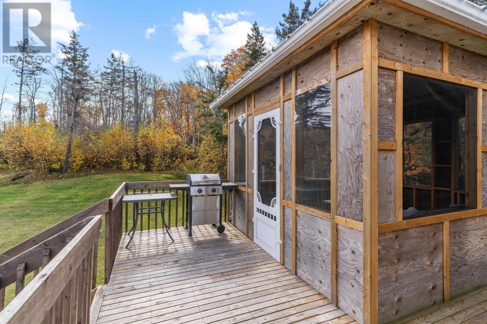 407 Oliver Road, Huntley, Prince Edward Island  C0B 1B0 - Photo 25 - 202526540