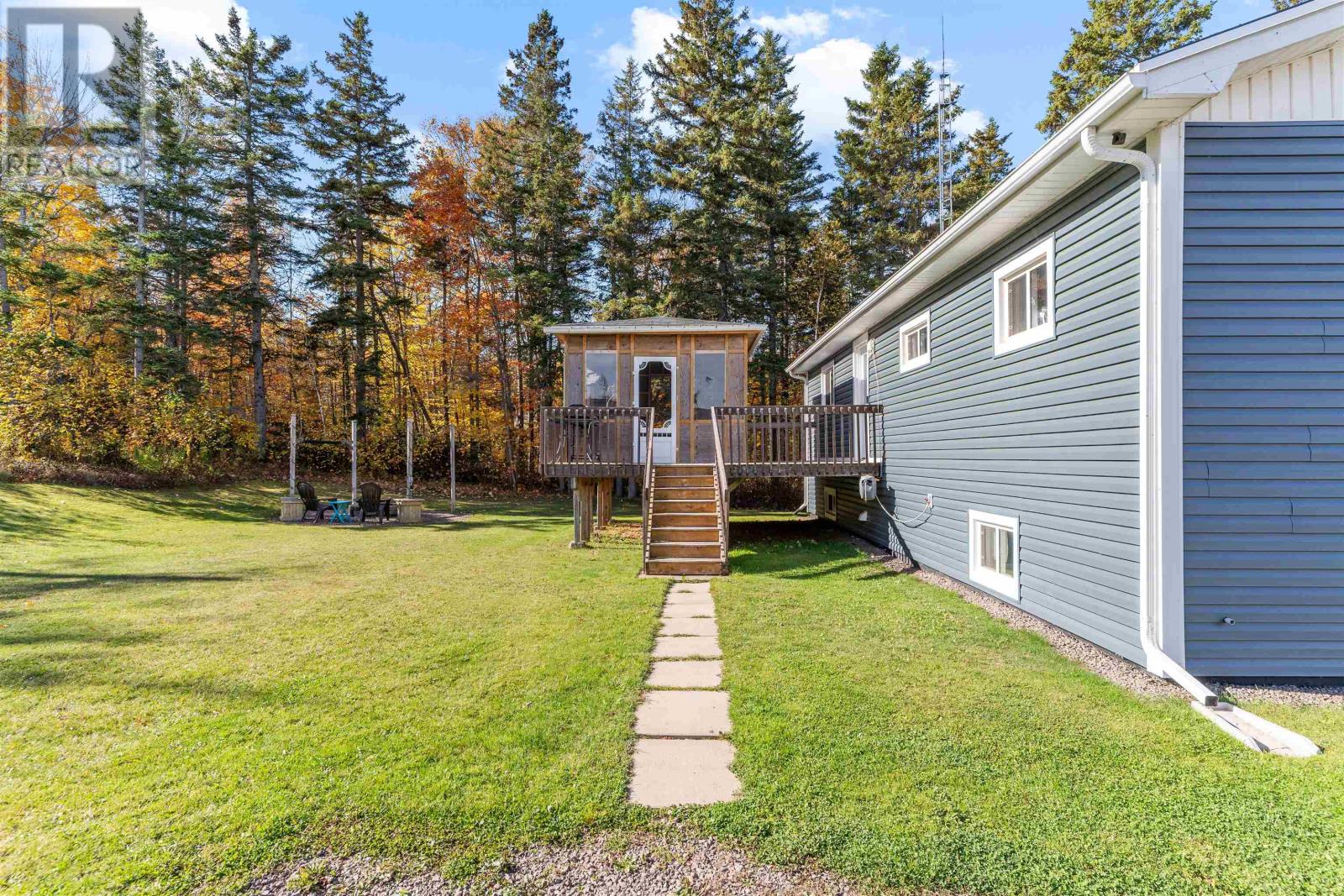 407 Oliver Road, Huntley, Prince Edward Island  C0B 1B0 - Photo 28 - 202526540