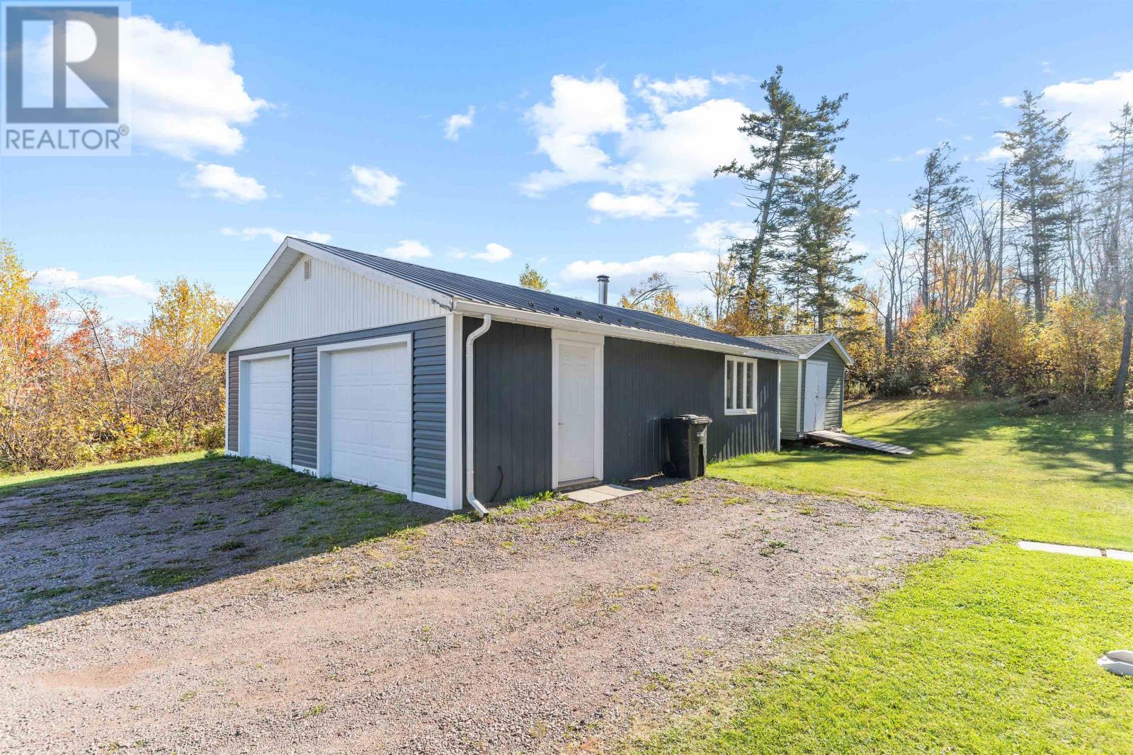 407 Oliver Road, Huntley, Prince Edward Island  C0B 1B0 - Photo 30 - 202526540