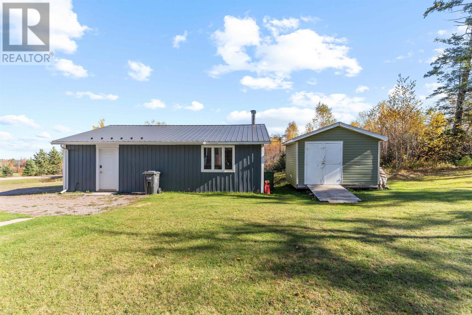 407 Oliver Road, Huntley, Prince Edward Island  C0B 1B0 - Photo 31 - 202526540