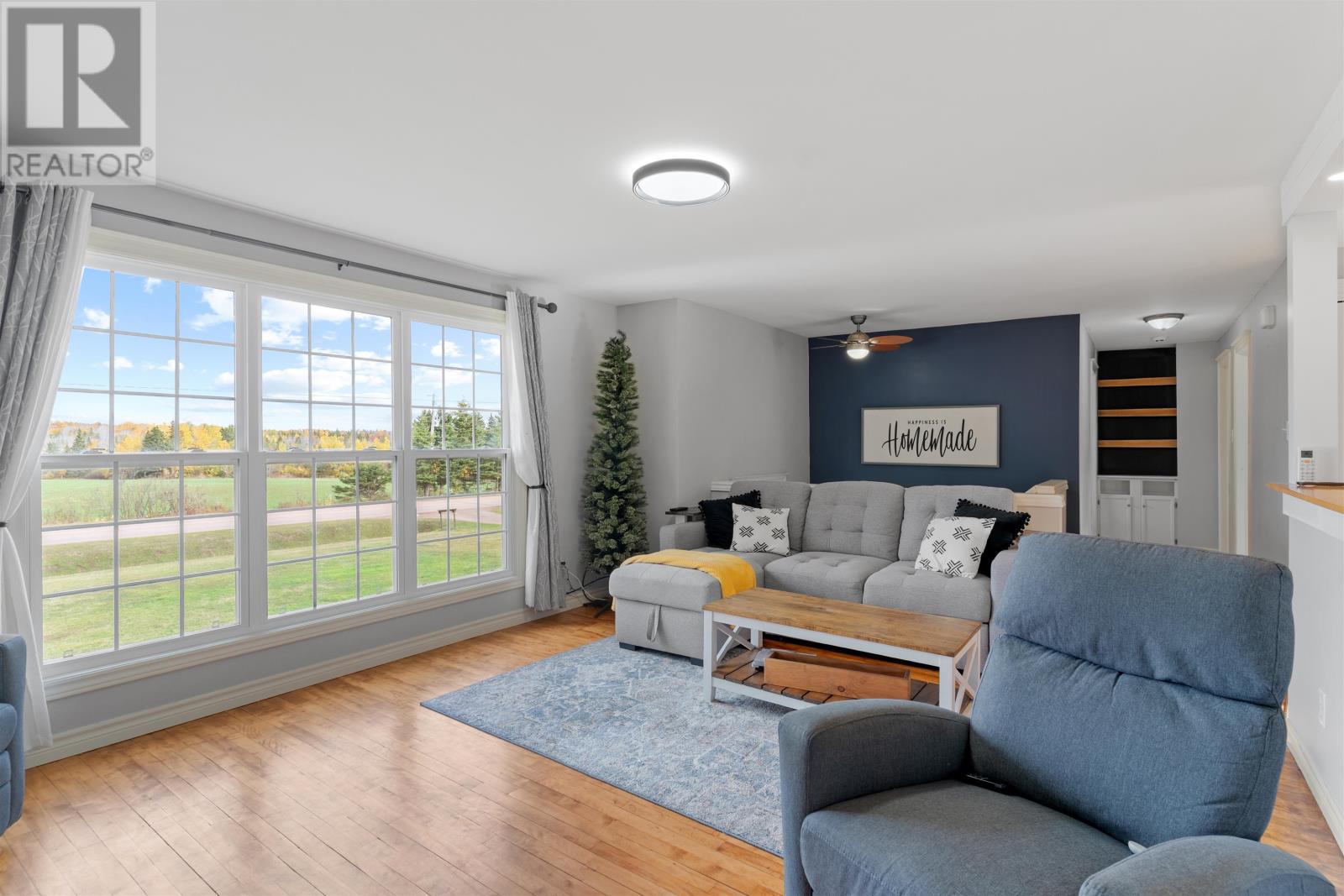 407 Oliver Road, Huntley, Prince Edward Island  C0B 1B0 - Photo 5 - 202526540