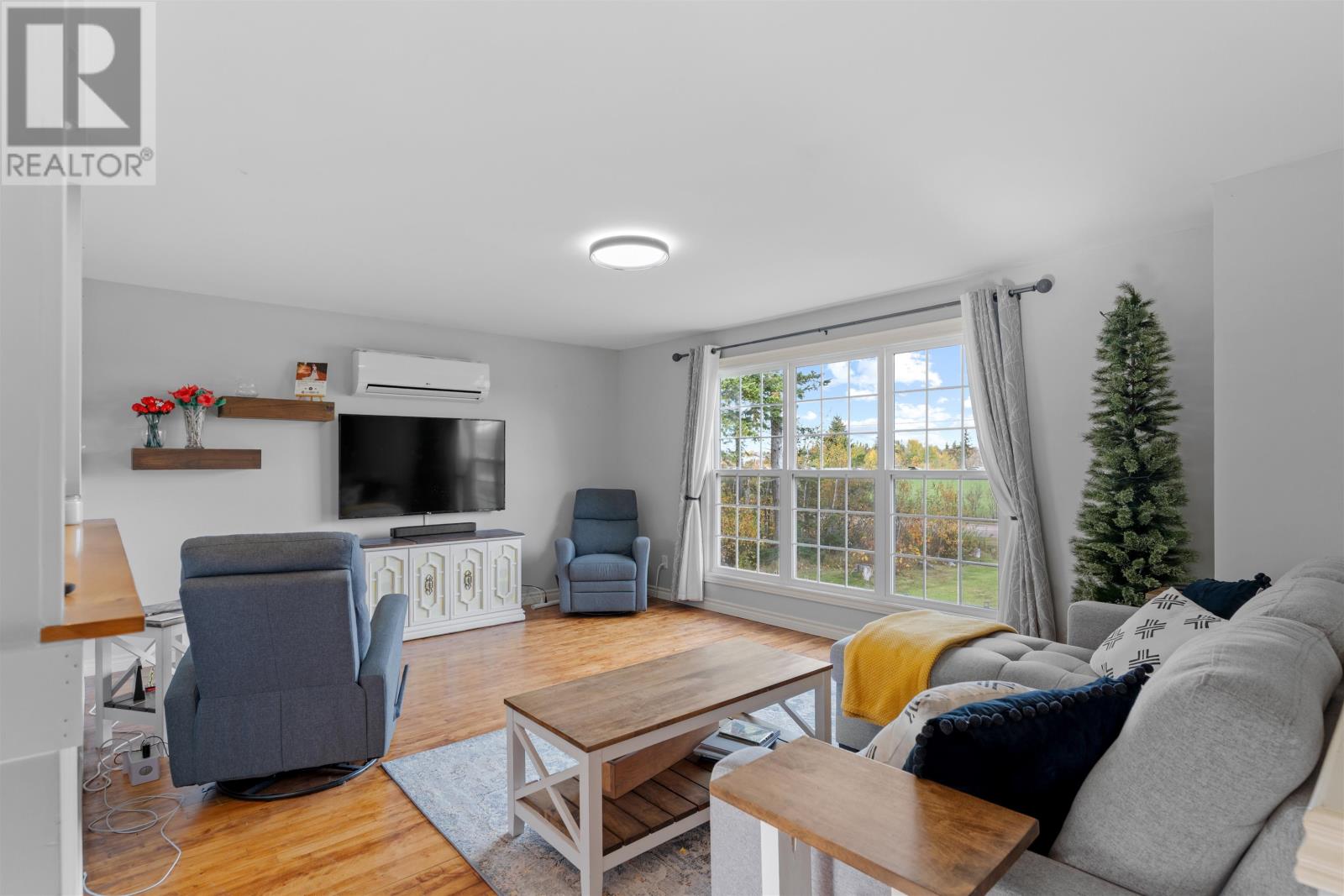 407 Oliver Road, Huntley, Prince Edward Island  C0B 1B0 - Photo 6 - 202526540