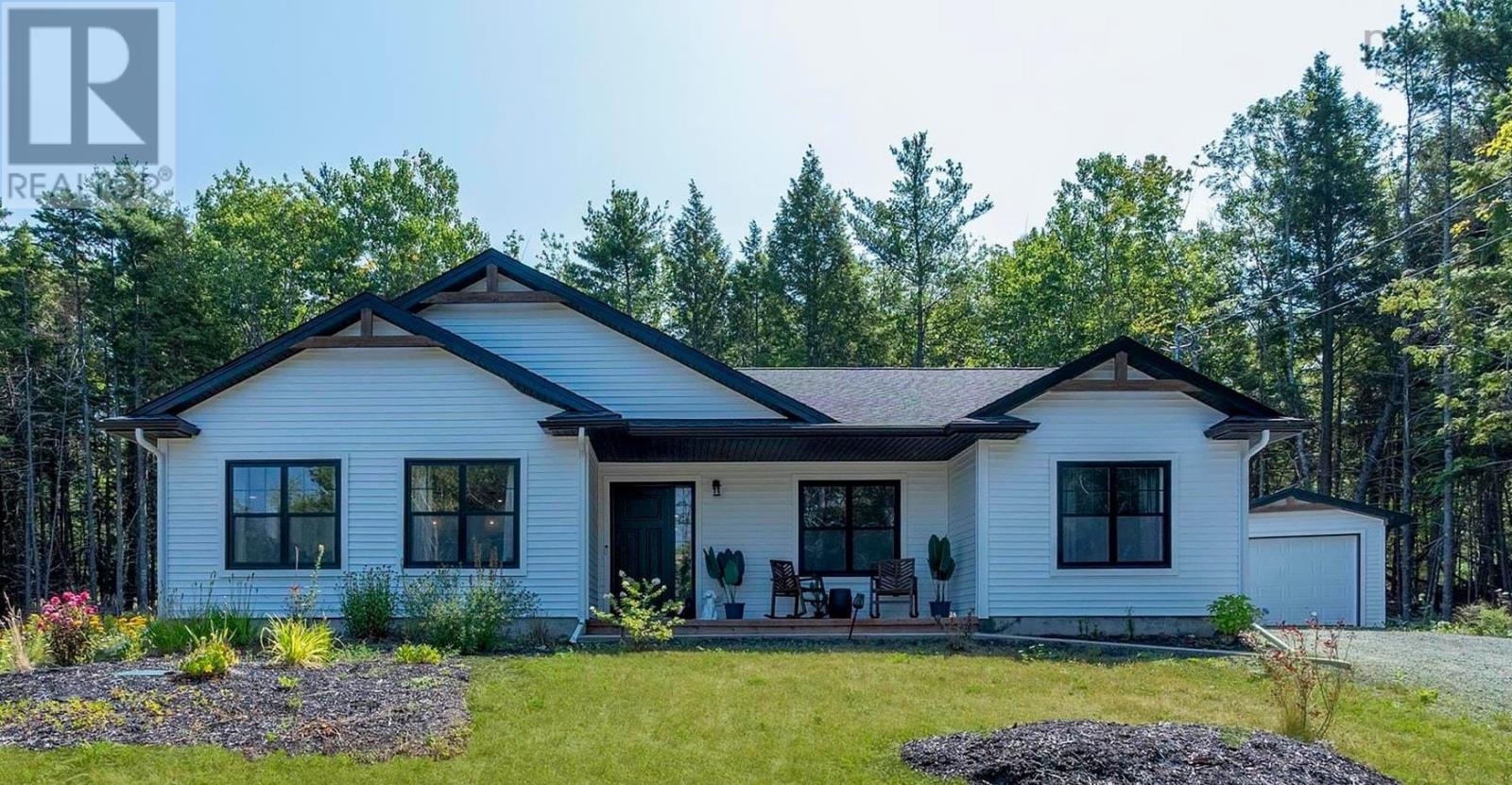 4838 Highway 2, Wellington, Nova Scotia  B2T 1B6 - Photo 1 - 202520576