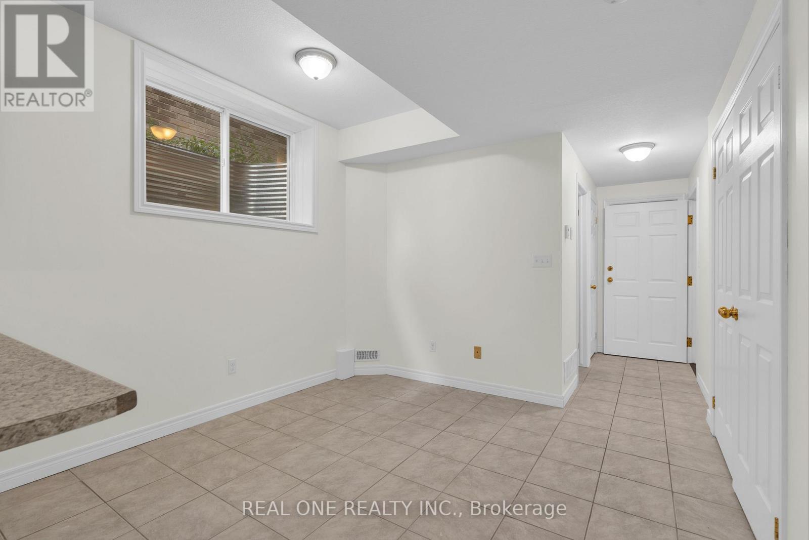 Bsmt - 39 Deshane Street, Guelph, Ontario  N1E 0K5 - Photo 10 - X12480360