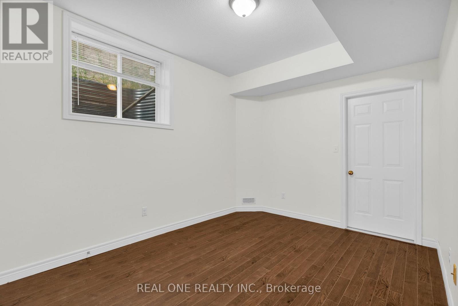 Bsmt - 39 Deshane Street, Guelph, Ontario  N1E 0K5 - Photo 16 - X12480360