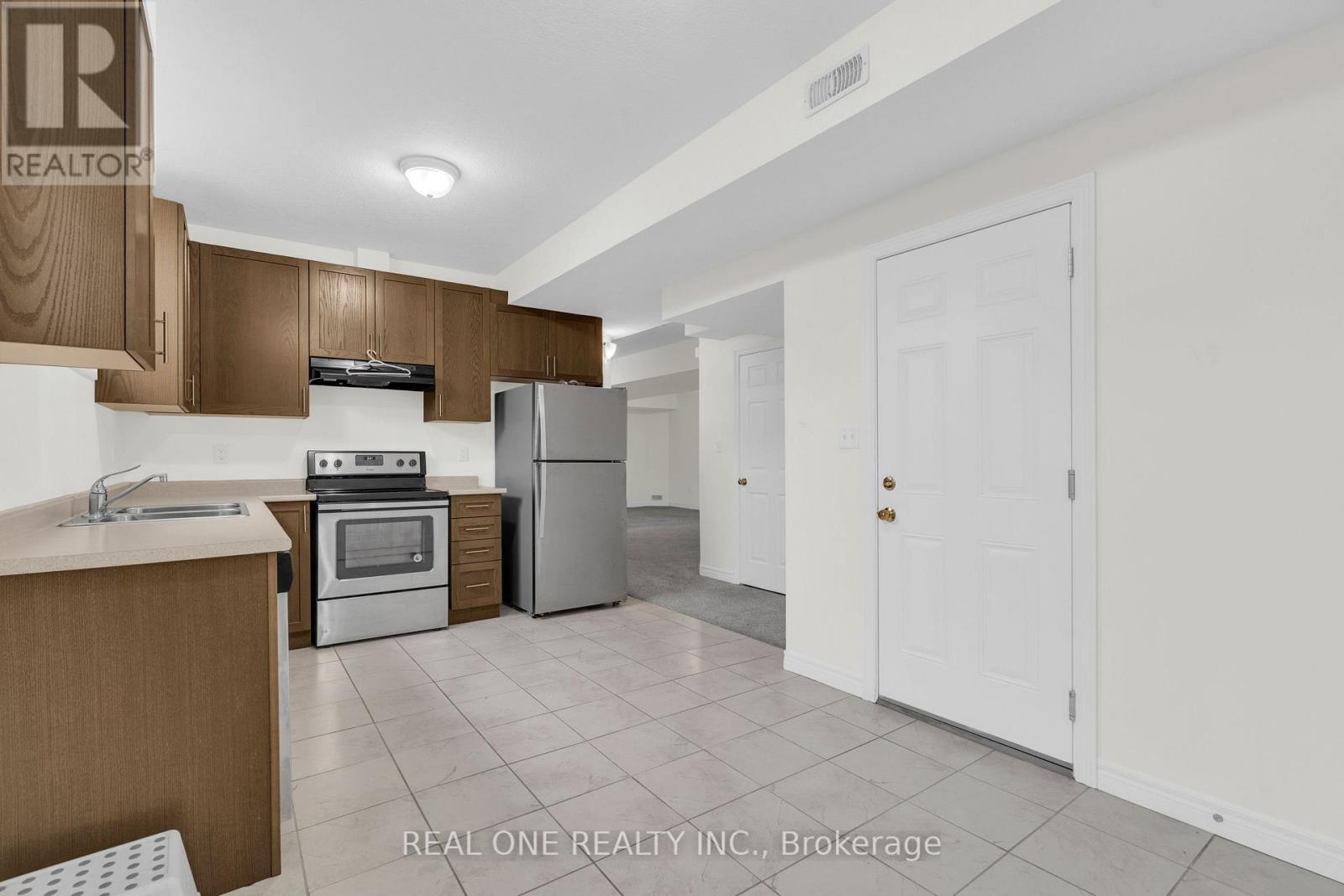 Bsmt - 45 Deshane Street, Guelph, Ontario  N1E 0K5 - Photo 3 - X12480373
