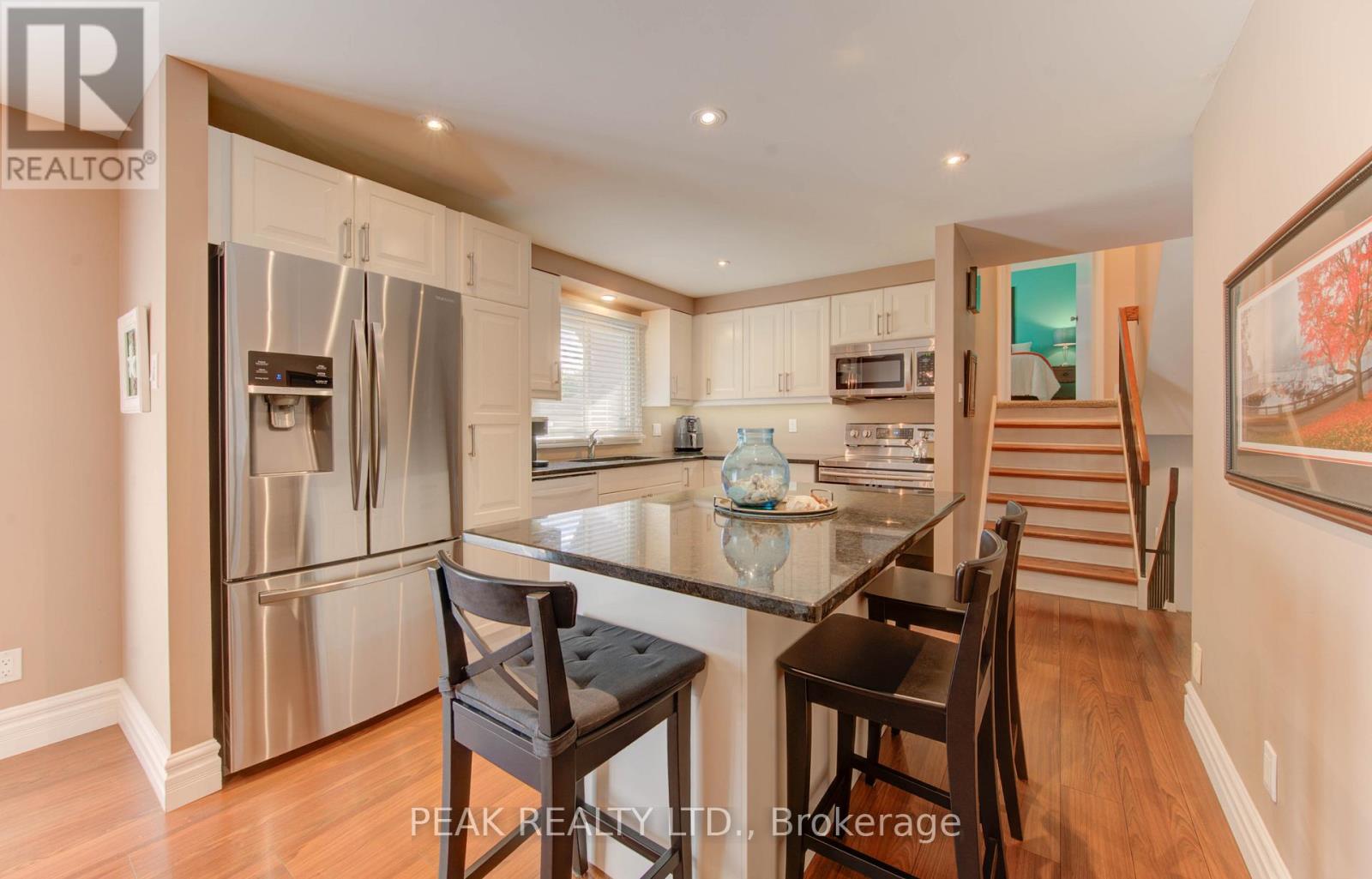 45 Shuh Avenue, Waterloo, Ontario  N2A 2Y1 - Photo 11 - X12480415