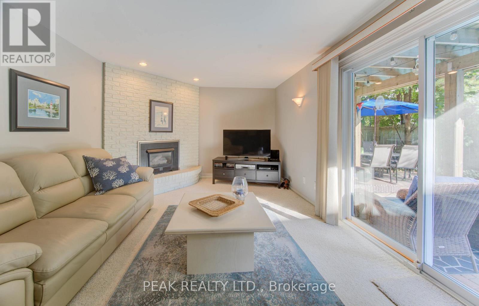 45 Shuh Avenue, Waterloo, Ontario  N2A 2Y1 - Photo 23 - X12480415