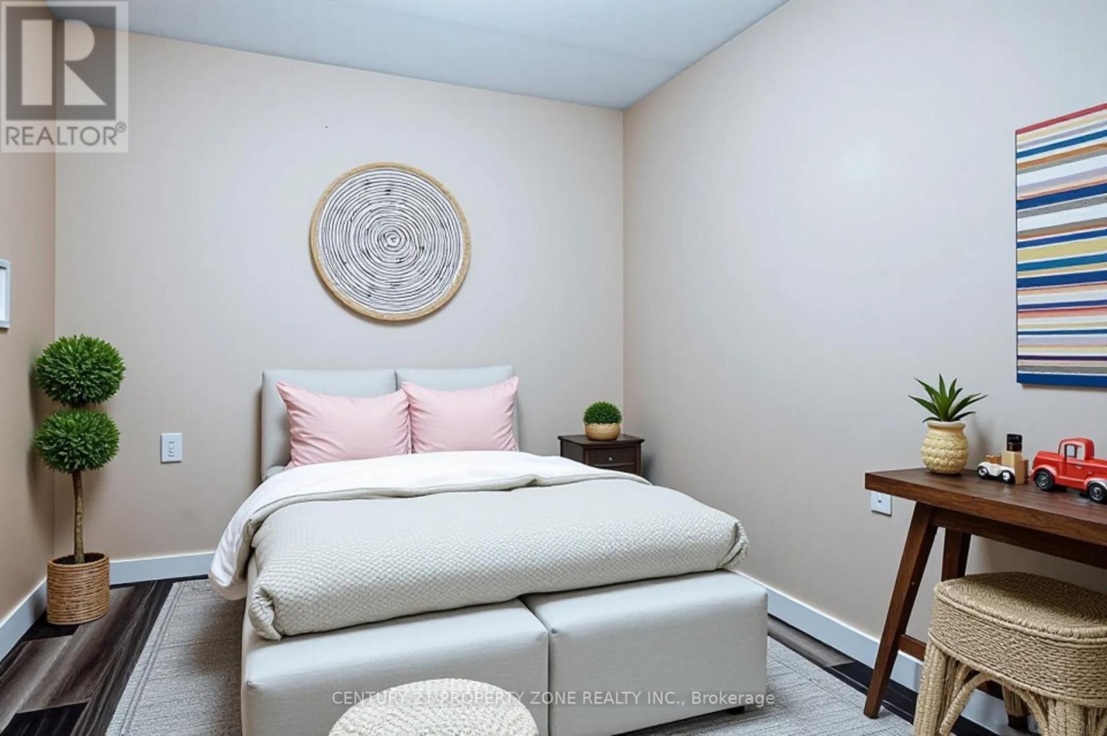 230 Linden Drive, Cambridge, Ontario  N3H 4Y2 - Photo 11 - X12475508