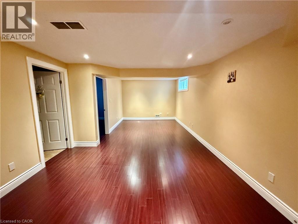 655 Violet Street, Waterloo, Ontario  N2V 2W1 - Photo 14 - 40781997
