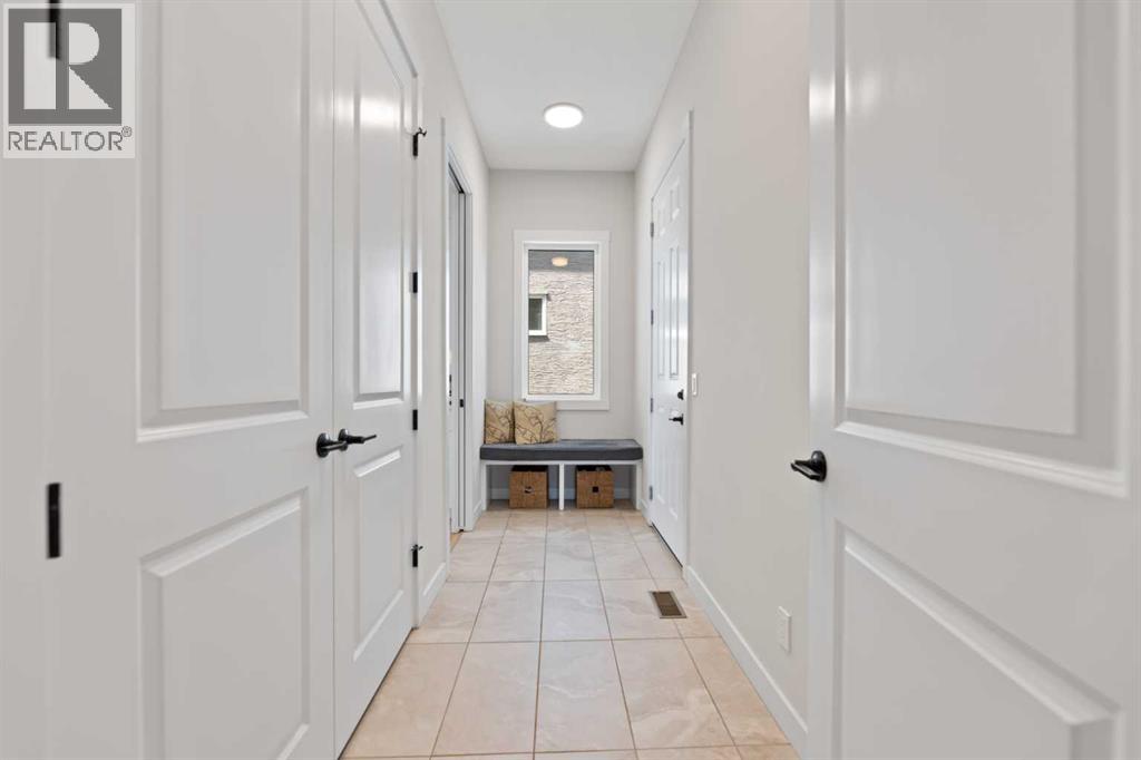 Property at 49 Cranbrook Cape SE image 4