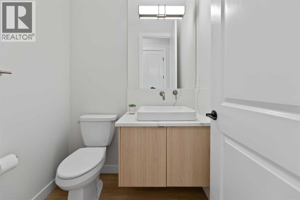 Property at 49 Cranbrook Cape SE image 5