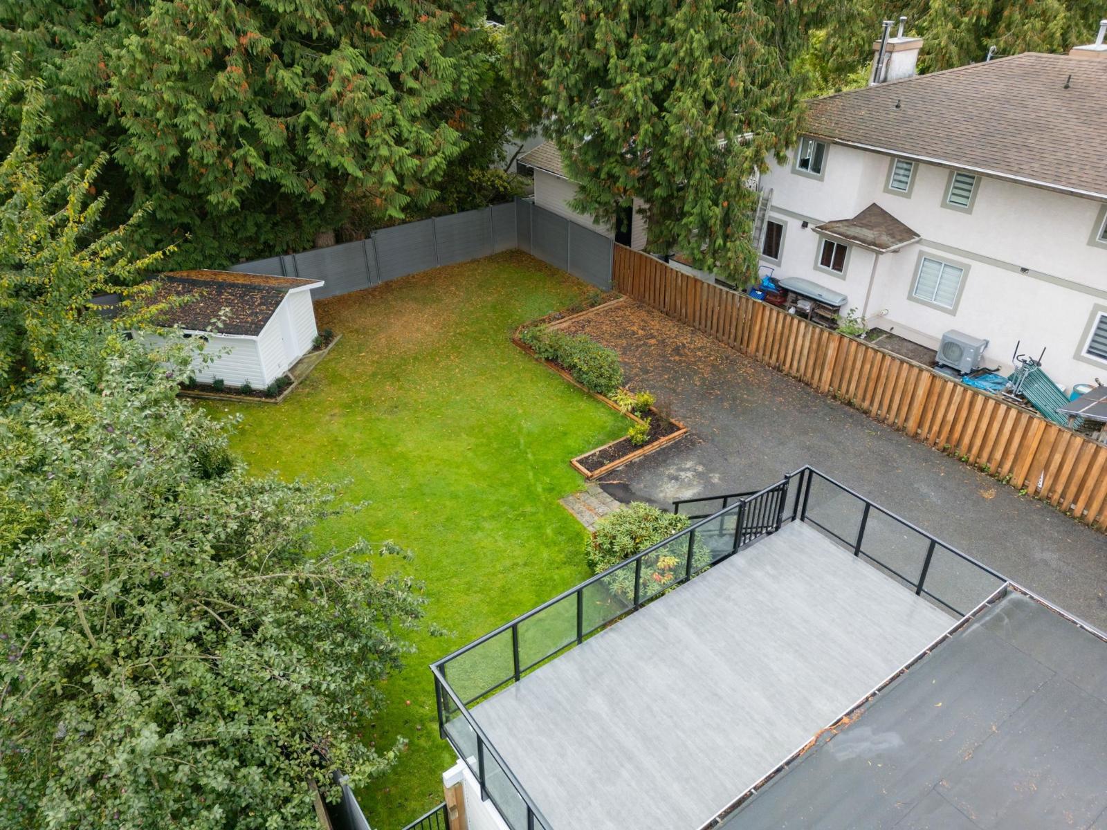 15962 North Bluff Road, White Rock, British Columbia  V4B 3G8 - Photo 34 - R3061539