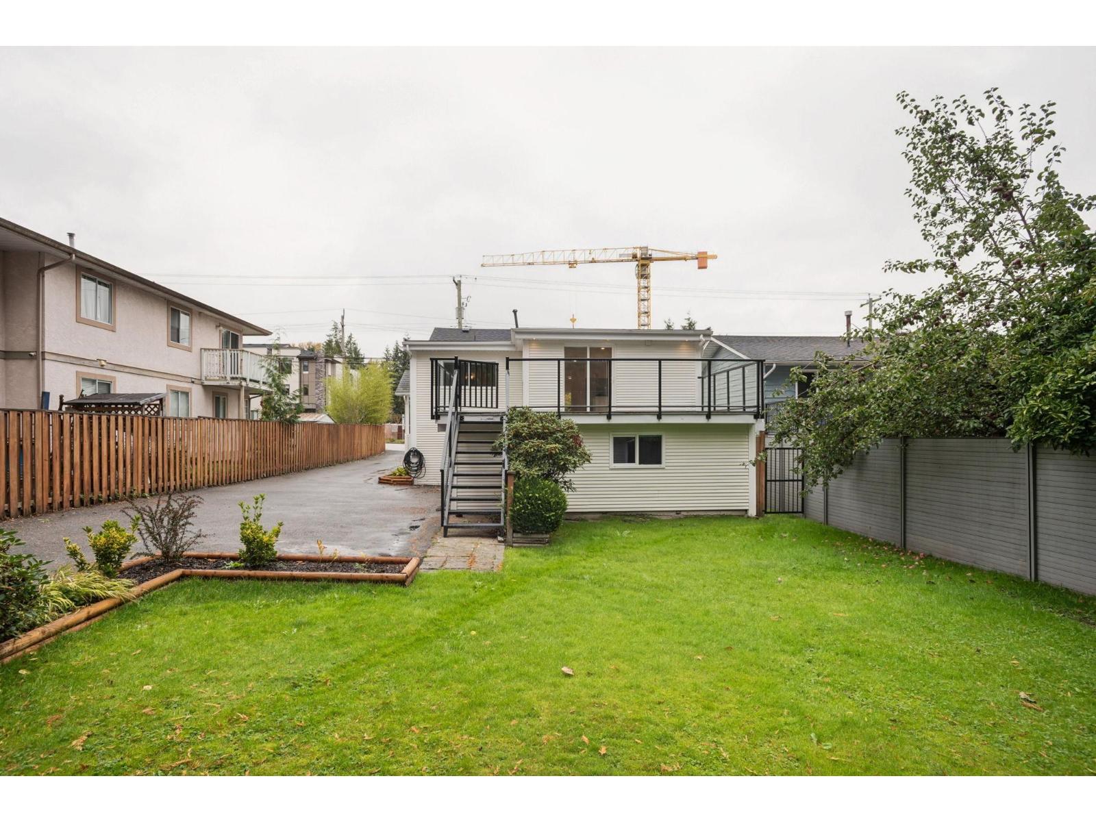15962 North Bluff Road, White Rock, British Columbia  V4B 3G8 - Photo 30 - R3061539