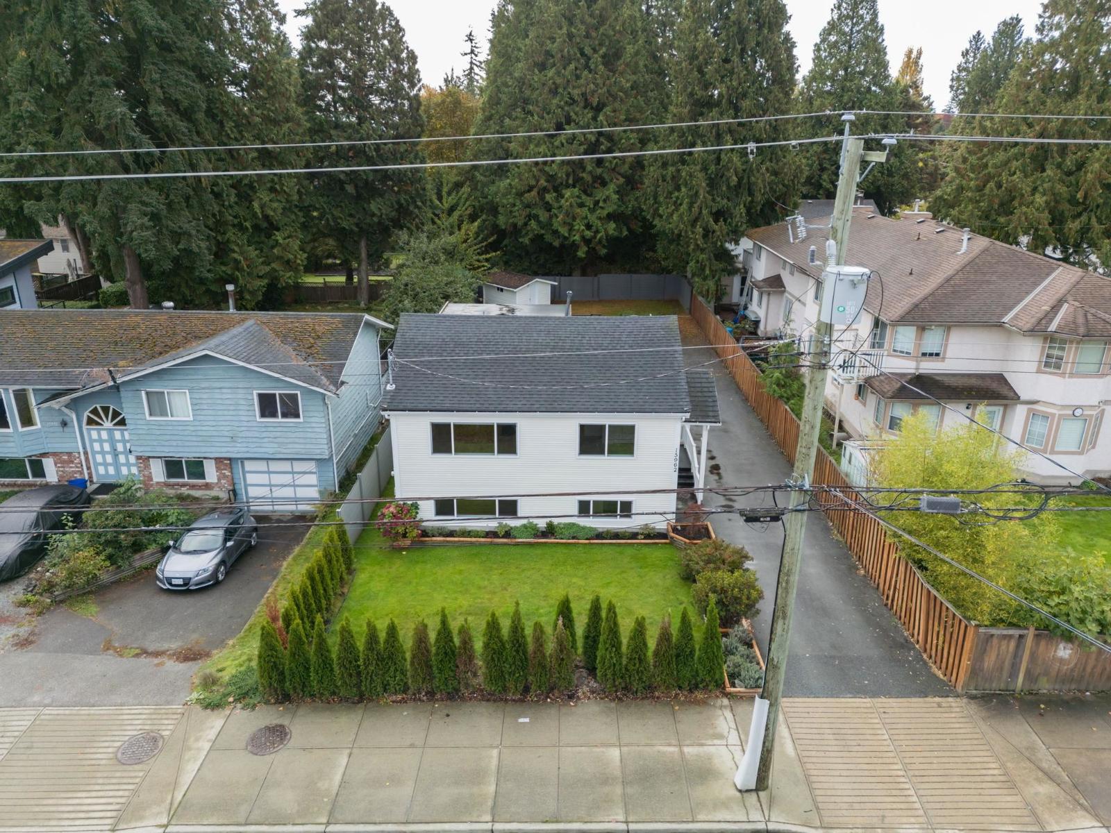 15962 North Bluff Road, White Rock, British Columbia  V4B 3G8 - Photo 32 - R3061539