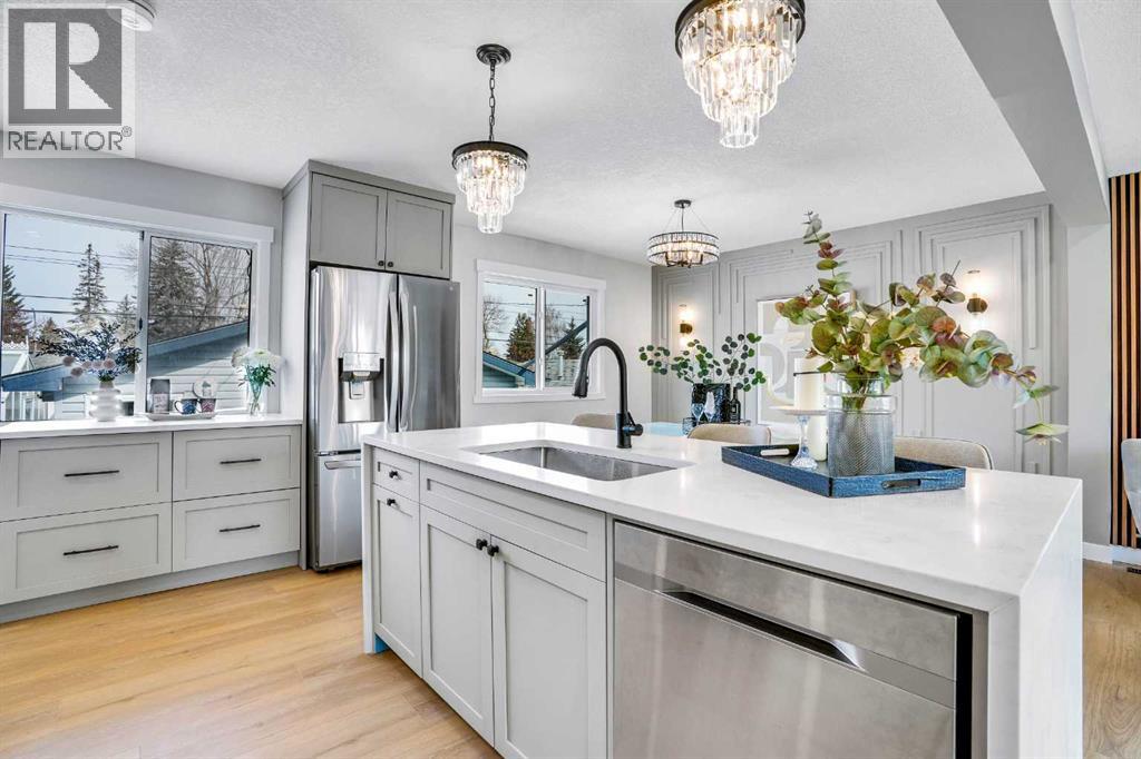 146 Springwood Drive Sw, Calgary, Alberta  T2W 0K5 - Photo 18 - A2265176