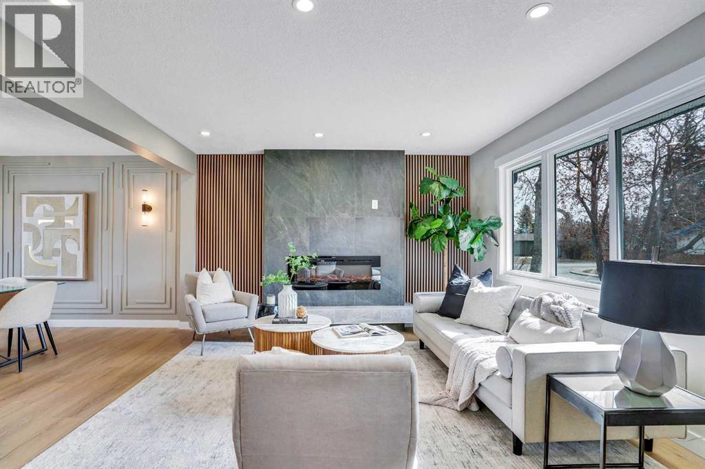 146 Springwood Drive Sw, Calgary, Alberta  T2W 0K5 - Photo 5 - A2265176