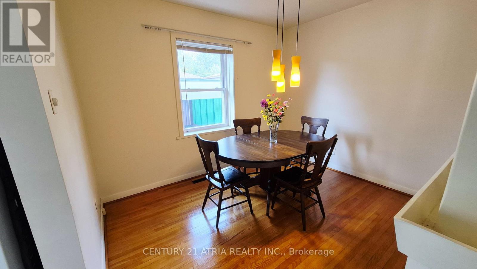 64 Rockport Crescent, Richmond Hill (Crosby), Ontario  L4C 2L6 - Photo 13 - N12459212