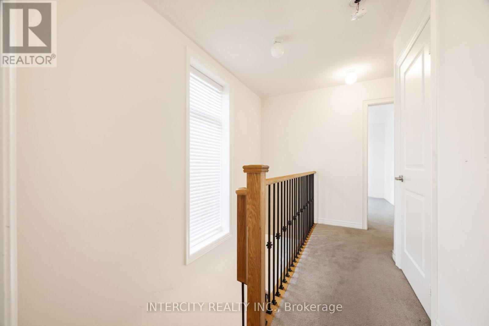 2 Queenpost Drive, Brampton (Credit Valley), Ontario  L6Y 6L2 - Photo 22 - W12473756